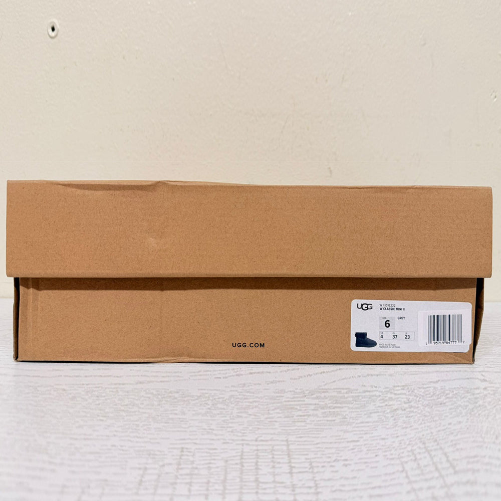 UGG Women’s Classic Mini II Boot – Grey Suede – Size 6 (US) – Brand New in Box