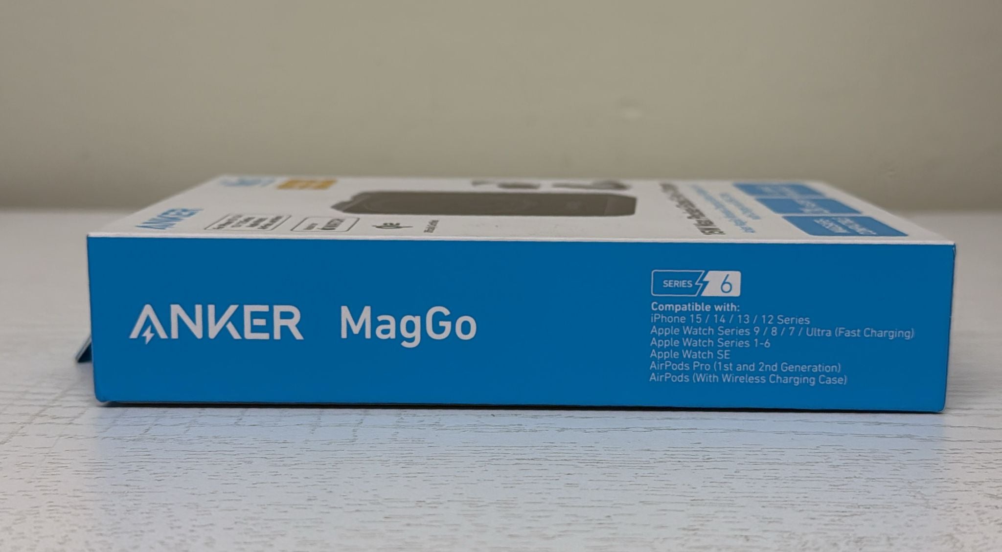 Anker MagGo Wireless Charging Station (Foldable 3-in-1)