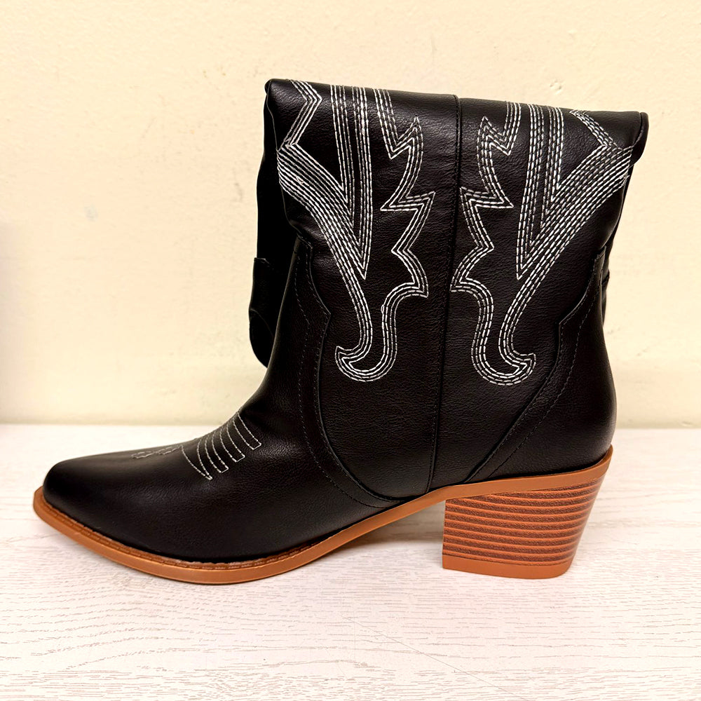 Athlefit Women's Embroidered Cowgirl Boots - Black, Size 9 - Brand New(Damaged Box)