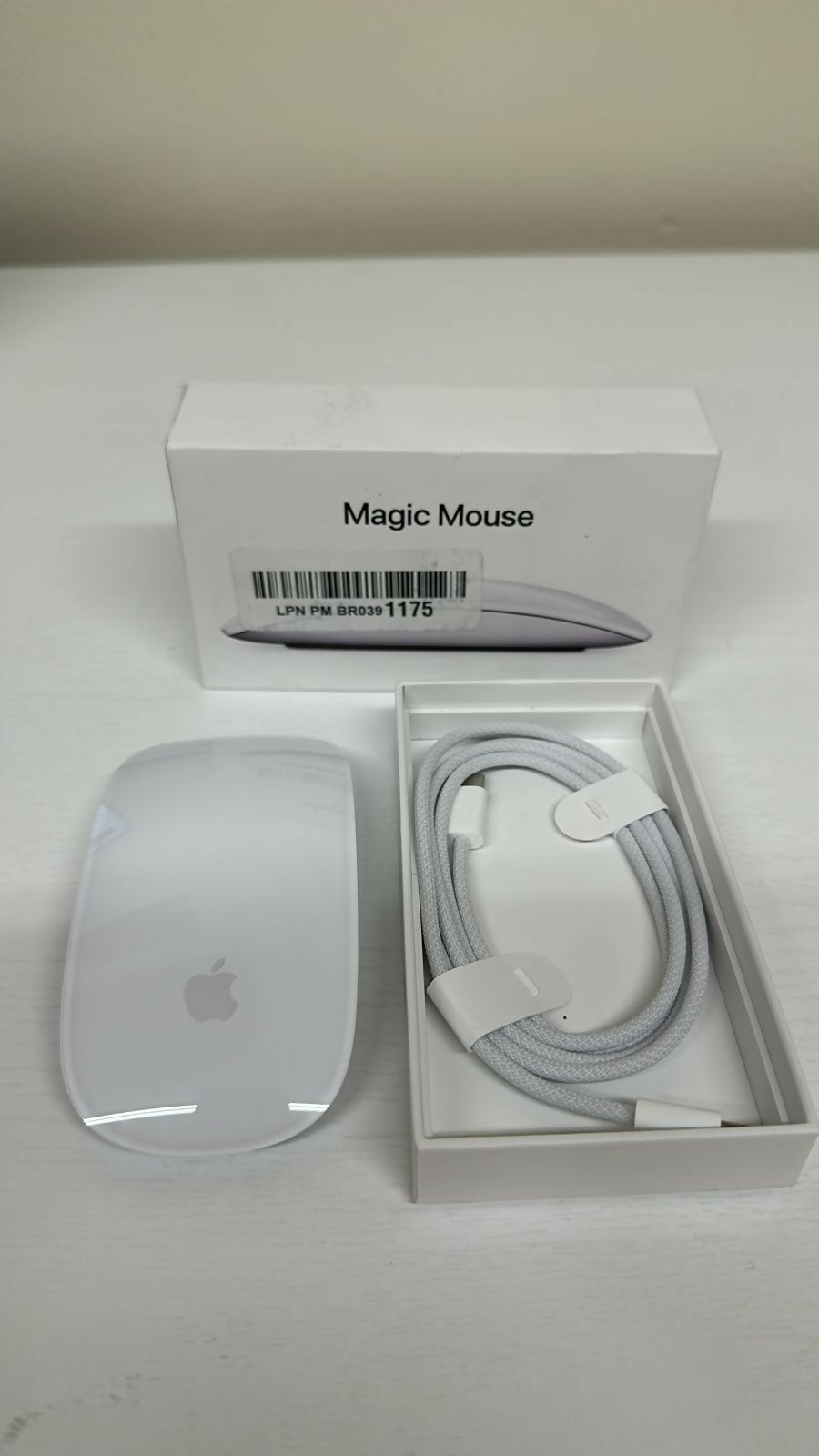 Apple Magic Mouse - Wireless & Rechargeable (Open Box) (Missing Cable)