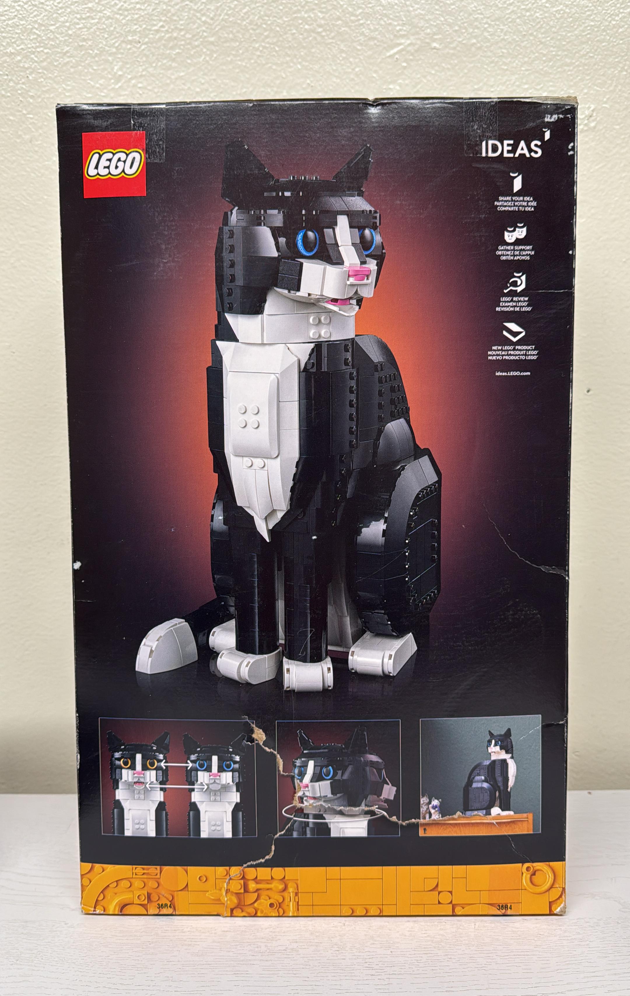 LEGO Ideas Tuxedo Cat 21349 – Adorable Collectible Model for Cat Lovers