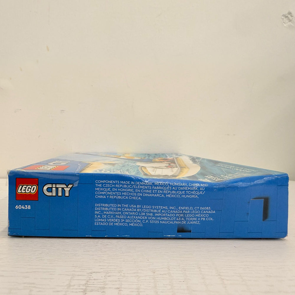 LEGO City Sailboat Set 60438 – 102 Pieces (Brand New)