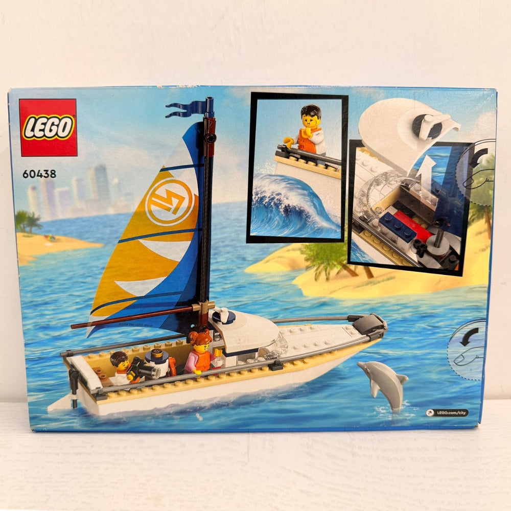 LEGO City Sailboat Set 60438 – 102 Pieces (Brand New)