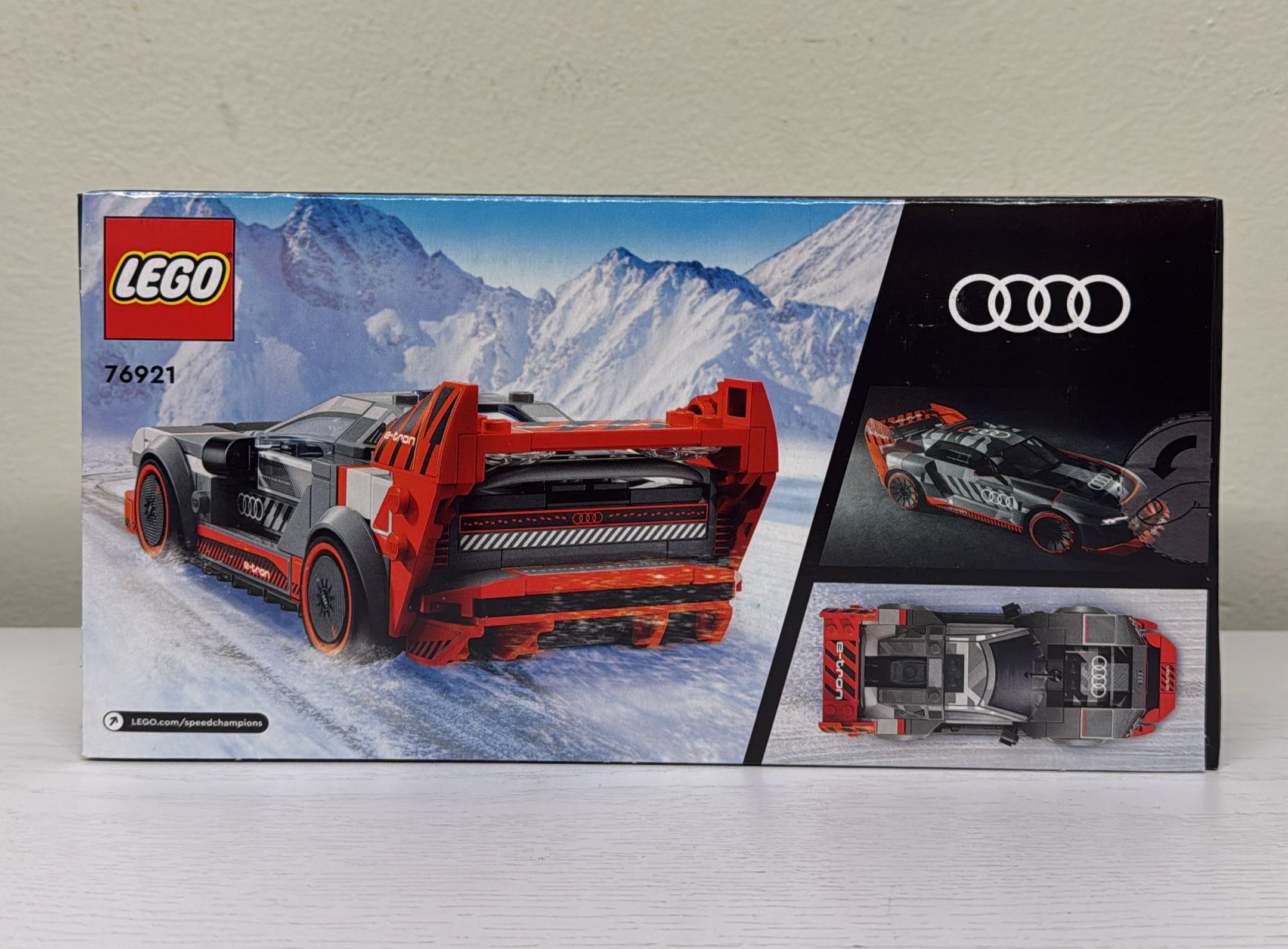 LEGO Speed Champions Audi S1 e-tron quattro Race Car Toy 76921 (Brand New)