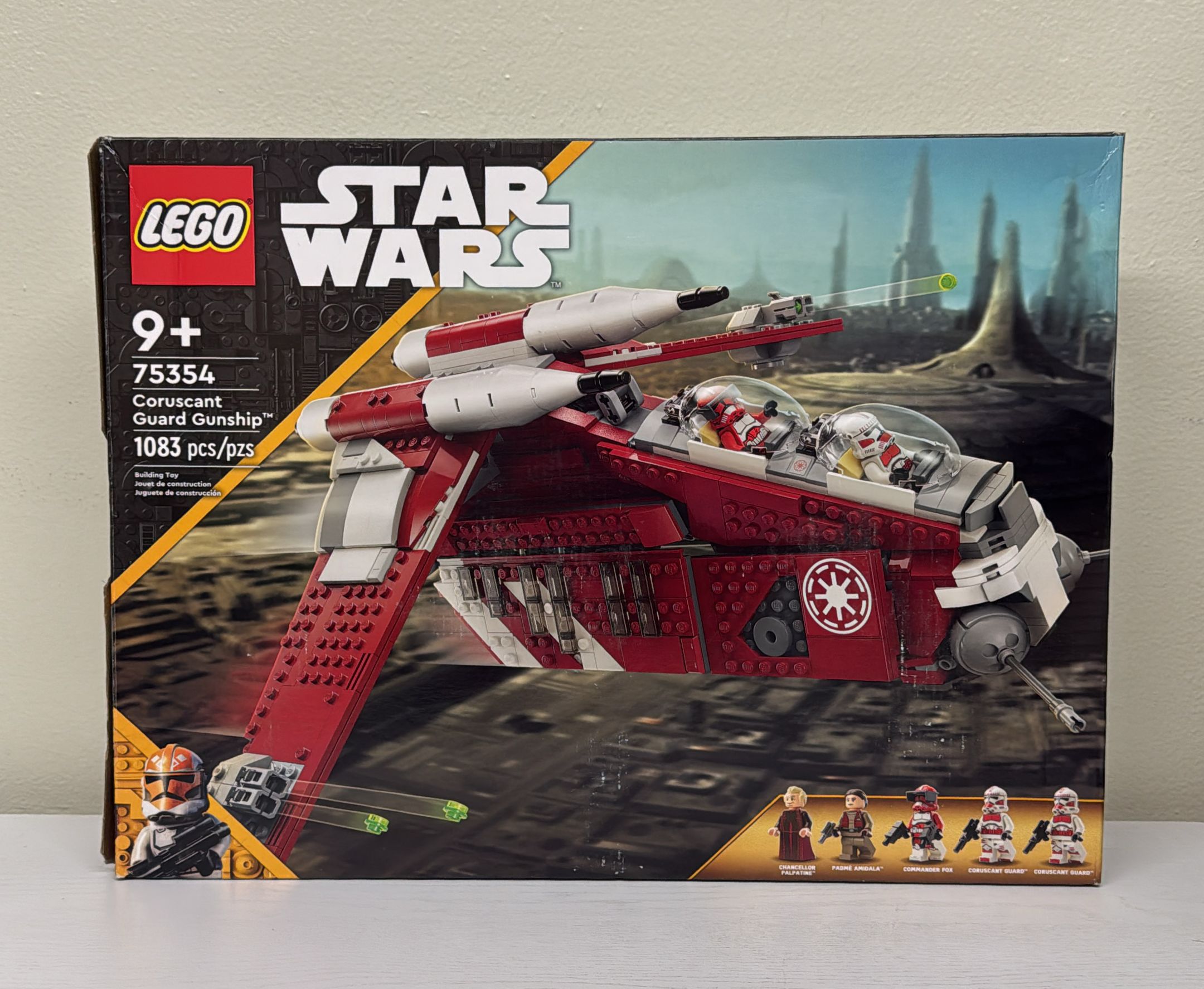 LEGO Star Wars: The Clone Wars Coruscant Guard Gunship 75354 (Open Box)