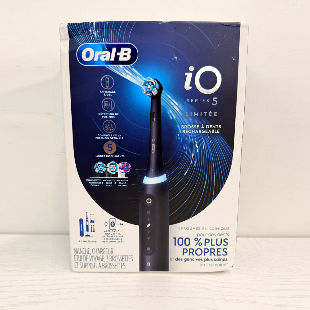 Oral-B iO Series 5 Electric Toothbrush – Deep Clean + Whiten, 3 Brush Heads, Black (Brand New)