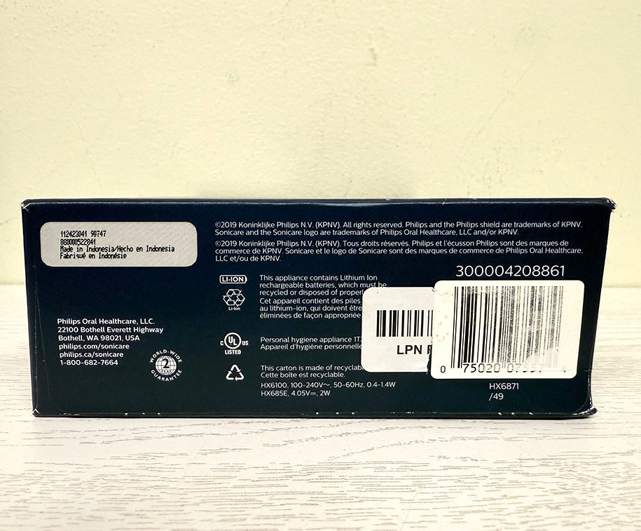 Philips Sonicare DiamondClean Smart 9300 Electric Toothbrush – Black, HX9903/15 (Open Box, Missing Case)