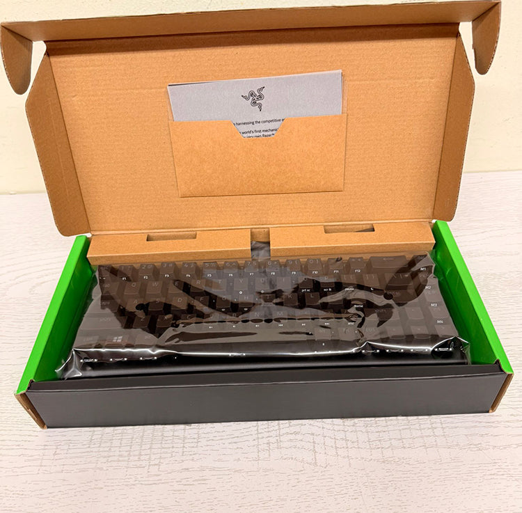 Razer BlackWidow V3 Mini HyperSpeed 65% Wireless Mechanical Gaming Keyboard (Brand New)