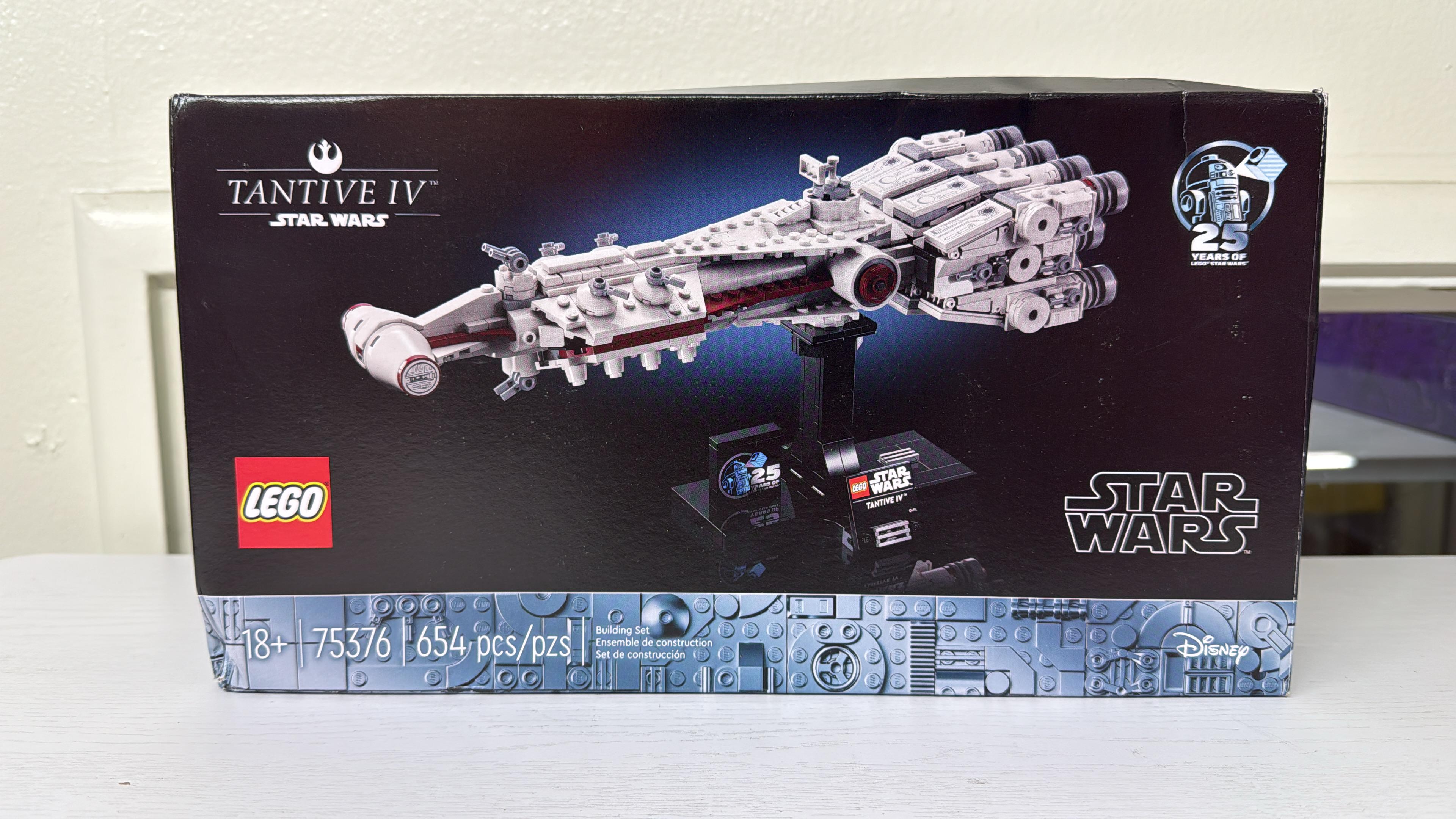 LEGO Star Wars Tantive IV Build and Display Starship Vehicle Model 75367 (Brand New)