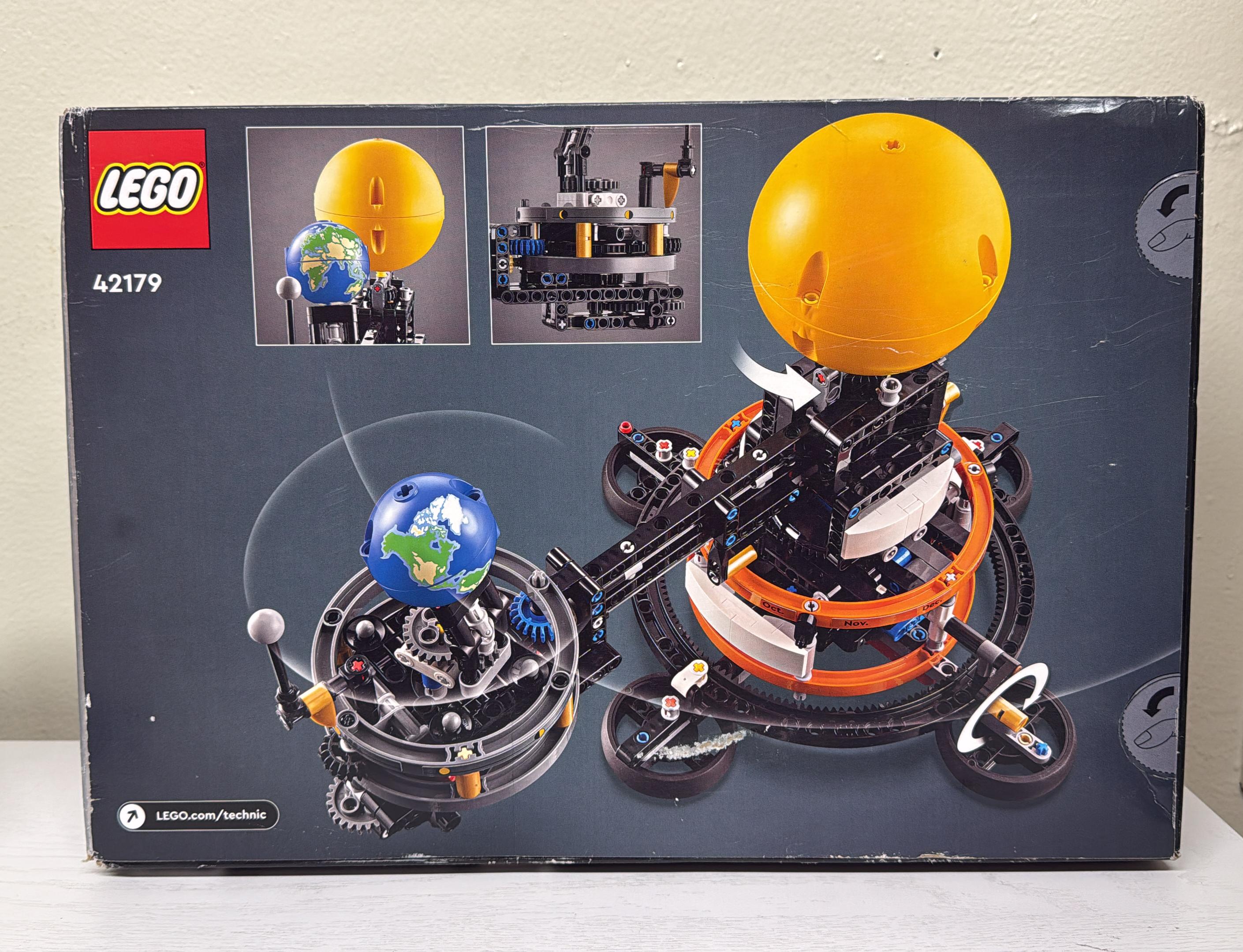 LEGO Technic Planet Earth and Moon in Orbit Space Toys Set (42179) (Brand New)