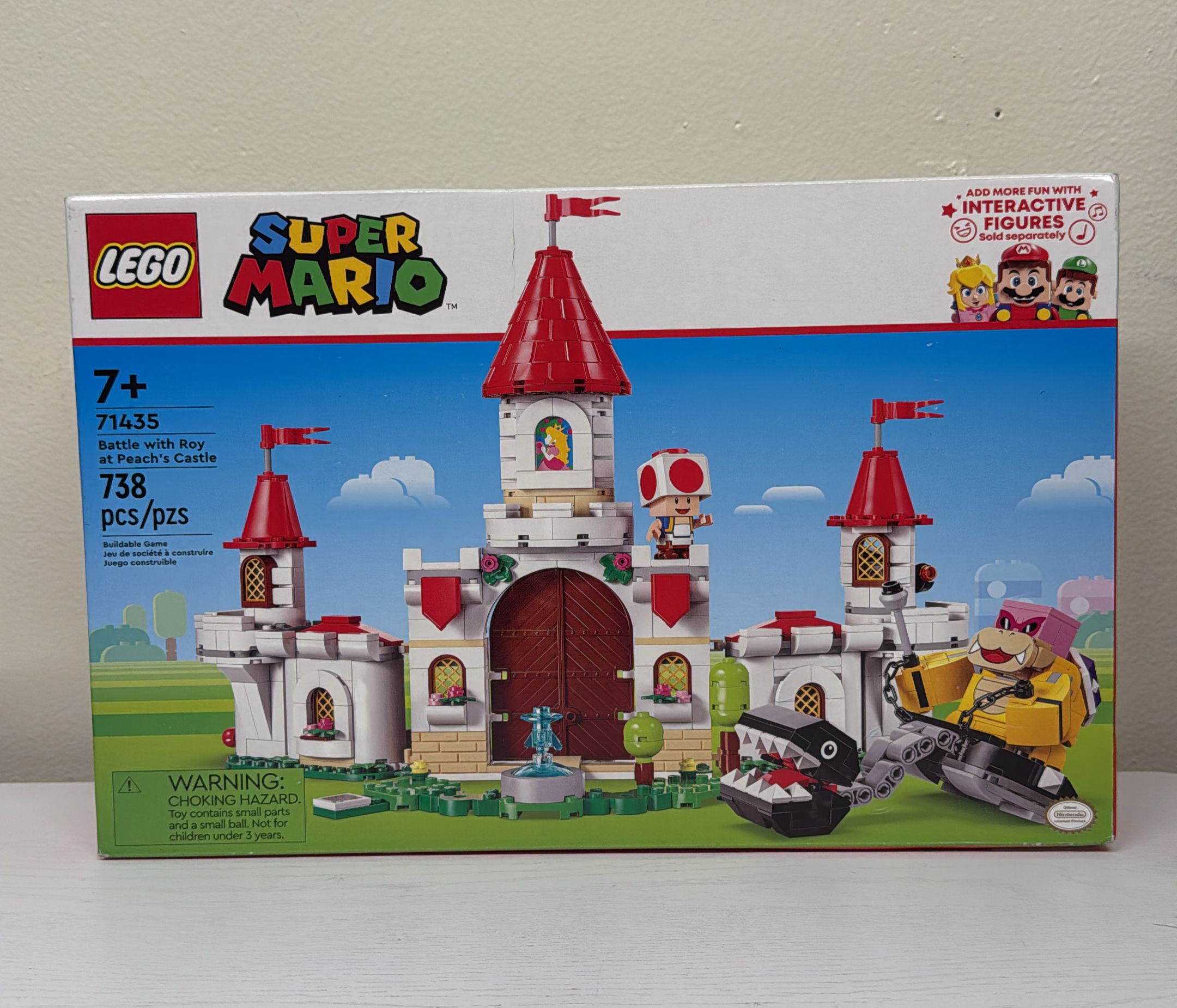 LEGO Super Mario Battle with Roy at Peach's Castle Playset (71435) (Brand New)