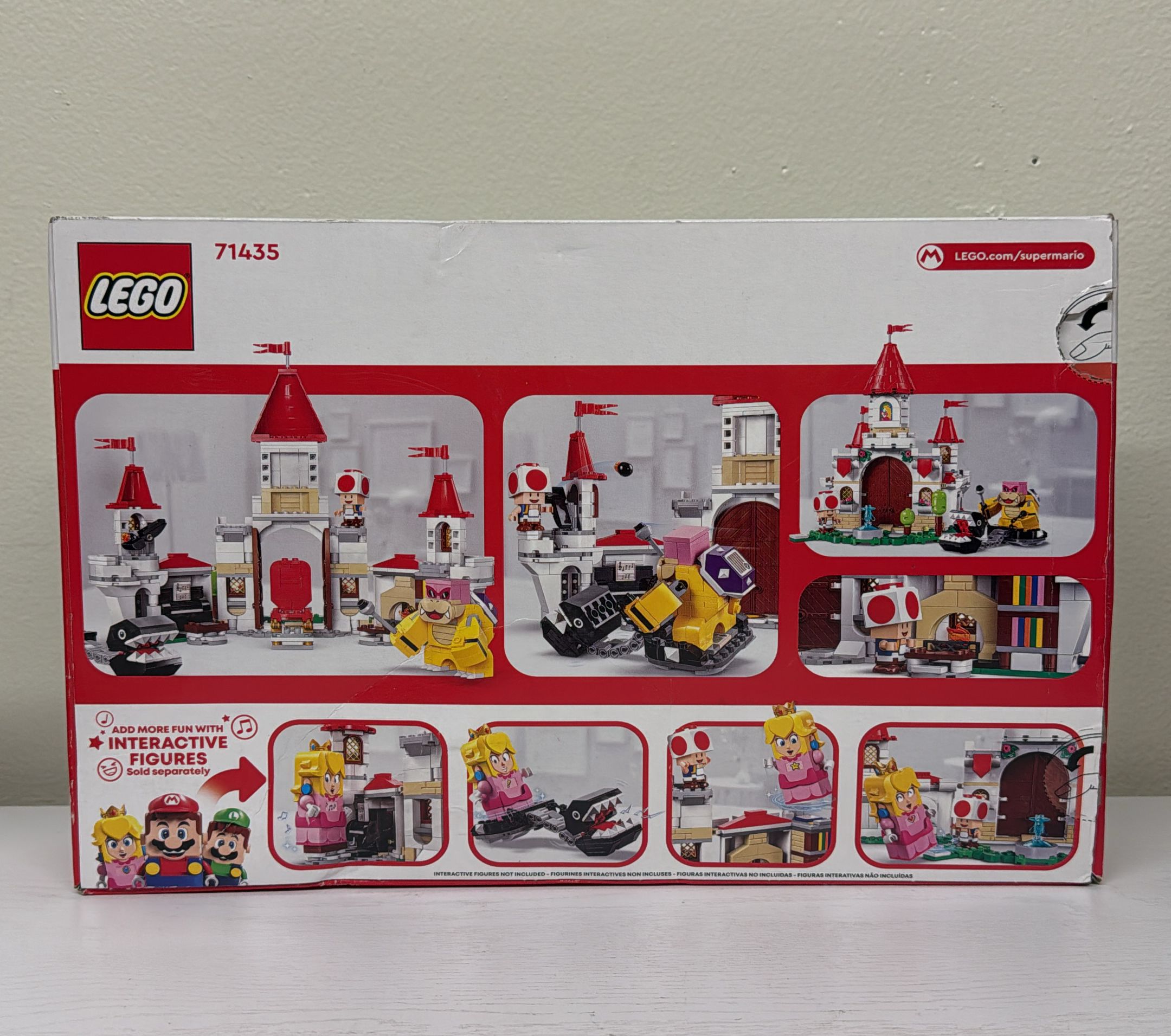 LEGO Super Mario Battle with Roy at Peach's Castle Playset (71435) (Brand New)