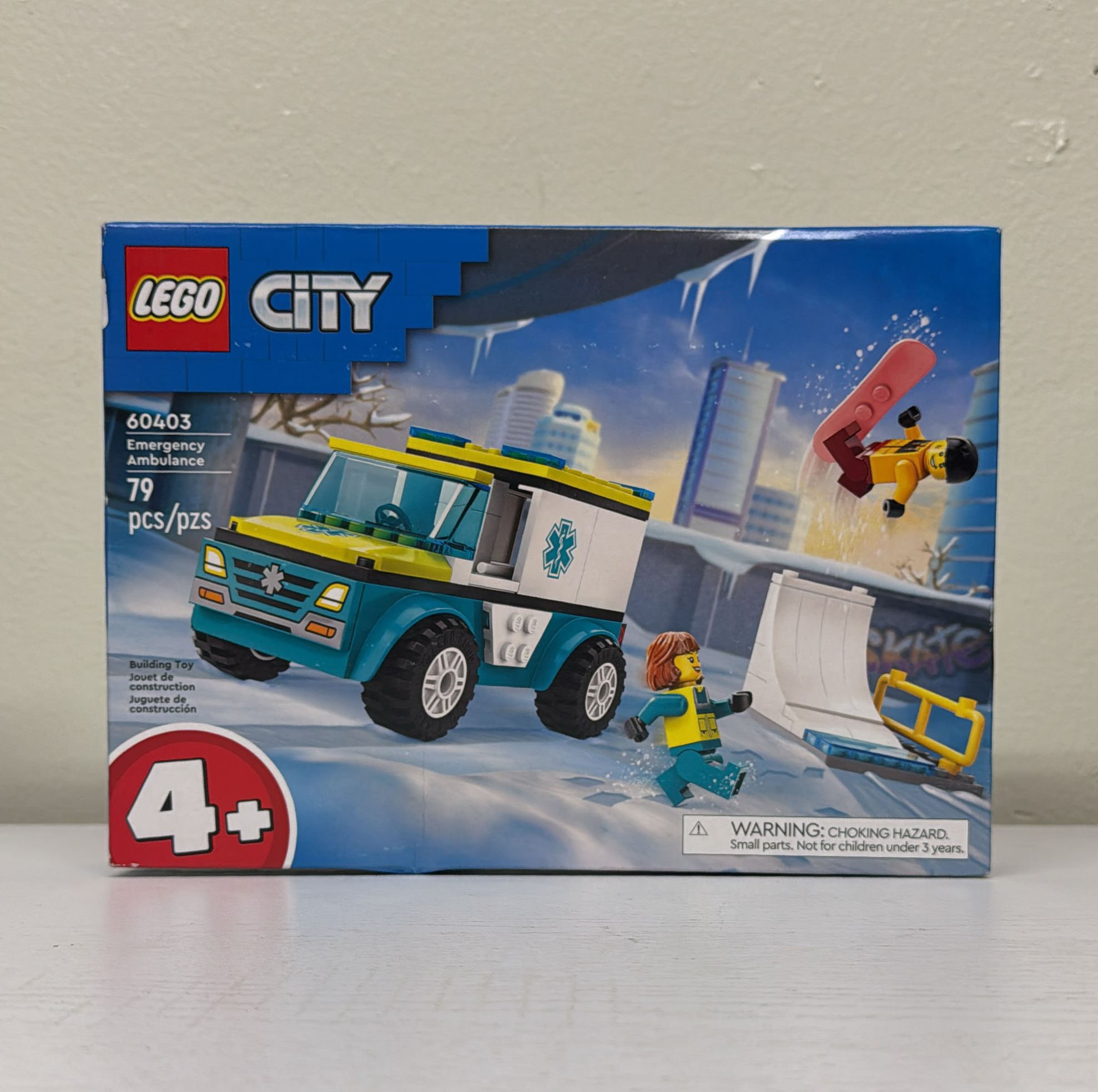 LEGO City Emergency Ambulance and Snowboarder (60403) (Brand New)