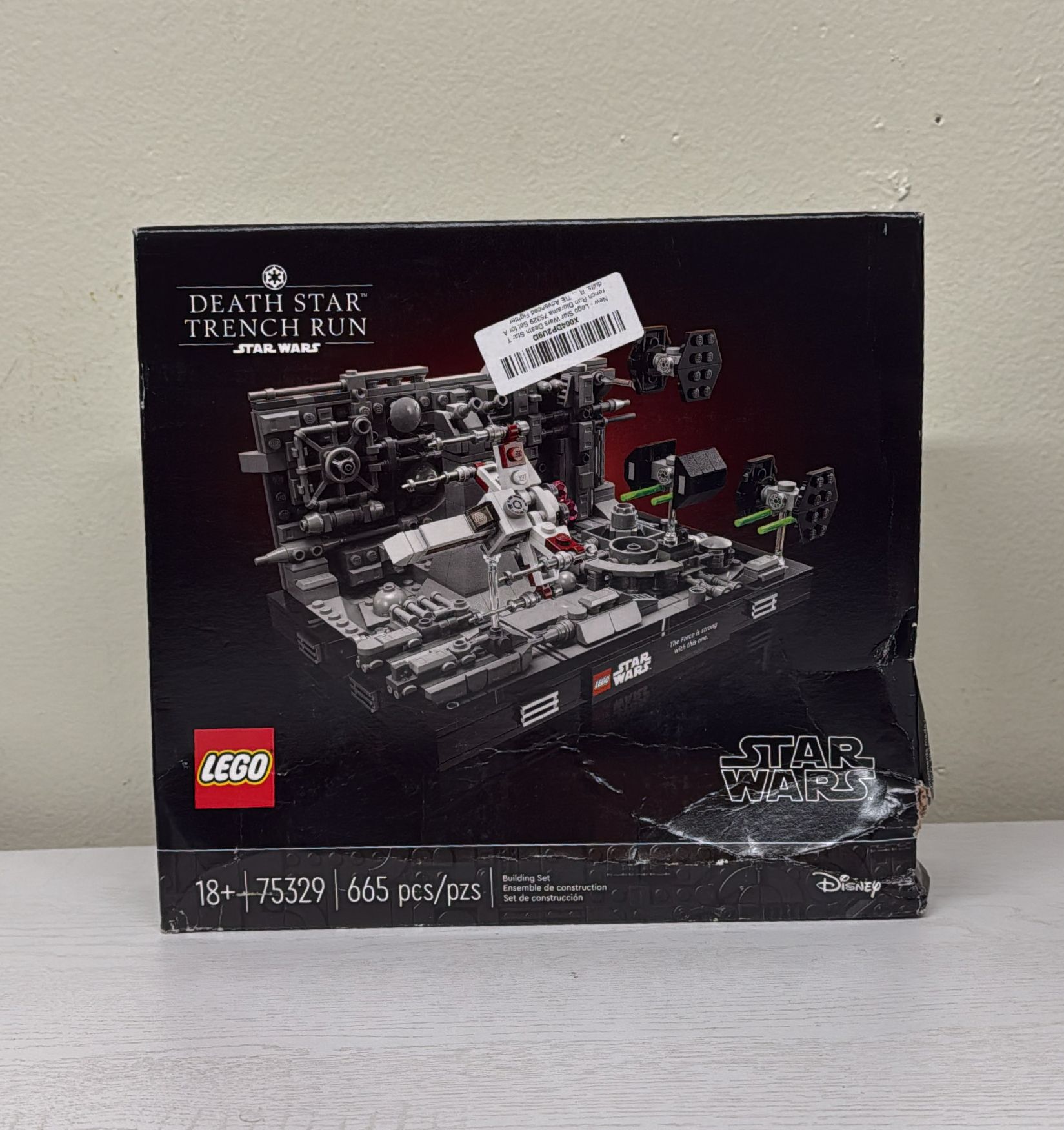 LEGO Star Wars Death Star™ Trench Run Diorama (75329)