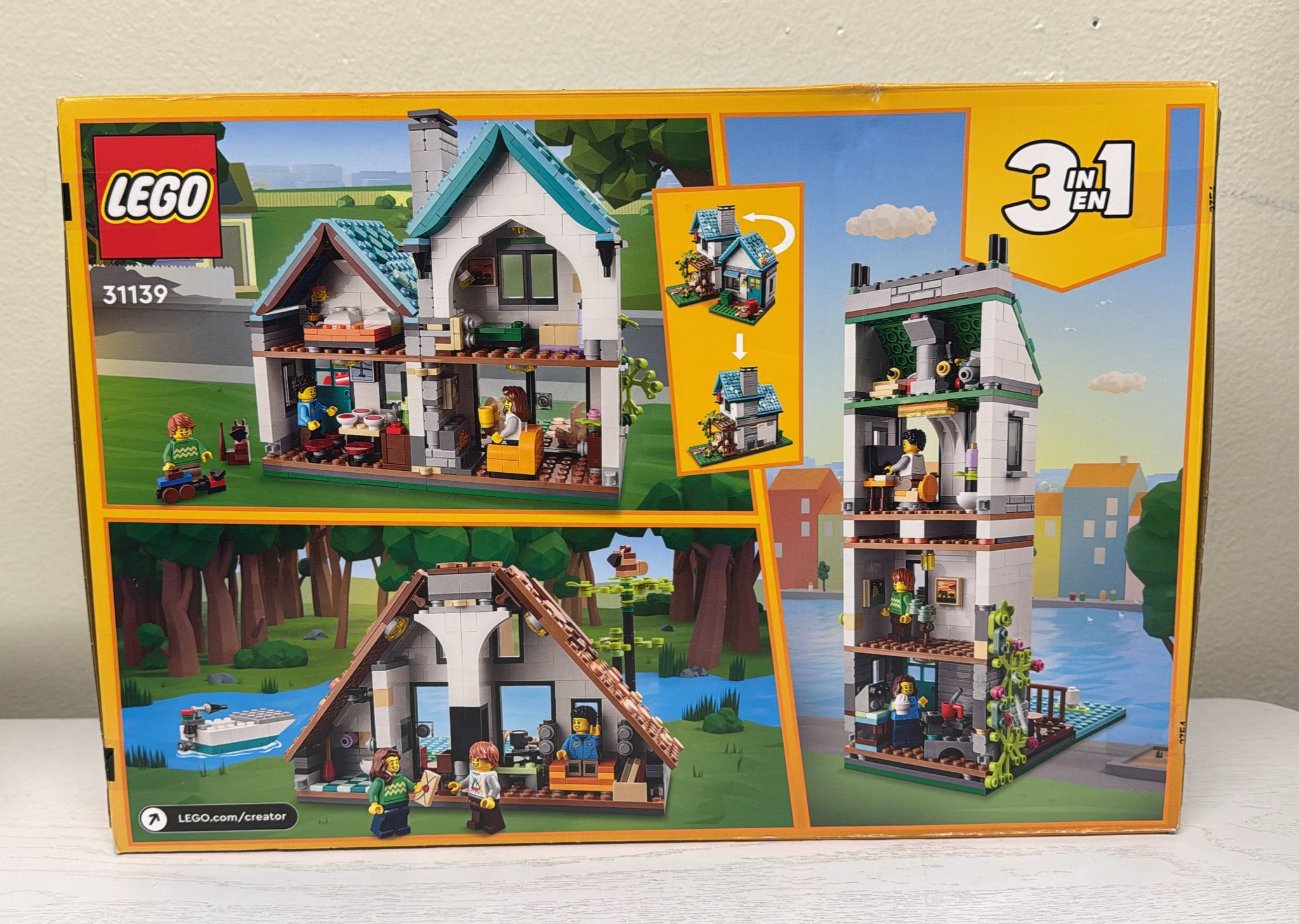 LEGO Creator 3-in-1 Cozy House (31139)