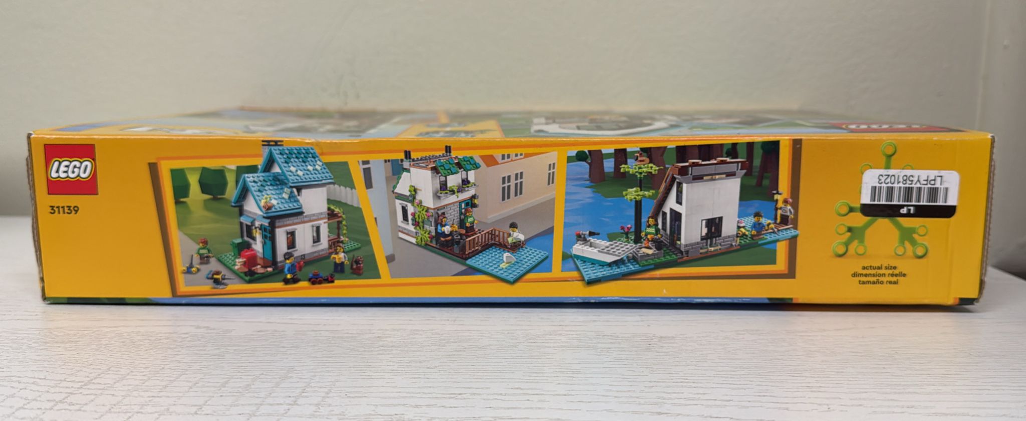 LEGO Creator 3-in-1 Cozy House (31139)