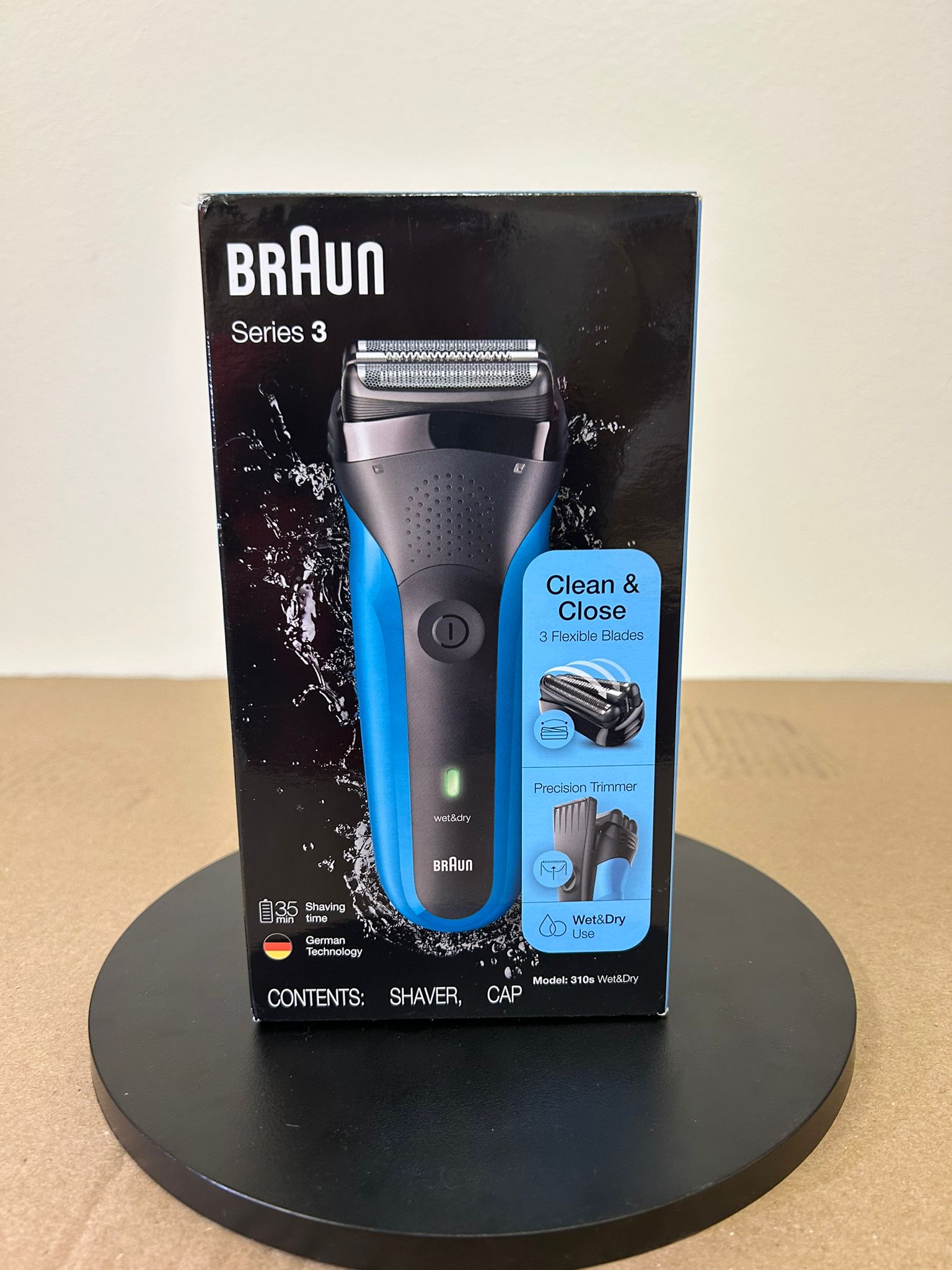 Braun Electric Razor for Men, Series 3 3040s – Rechargeable Wet &amp; Dry Electric Foil Shaver