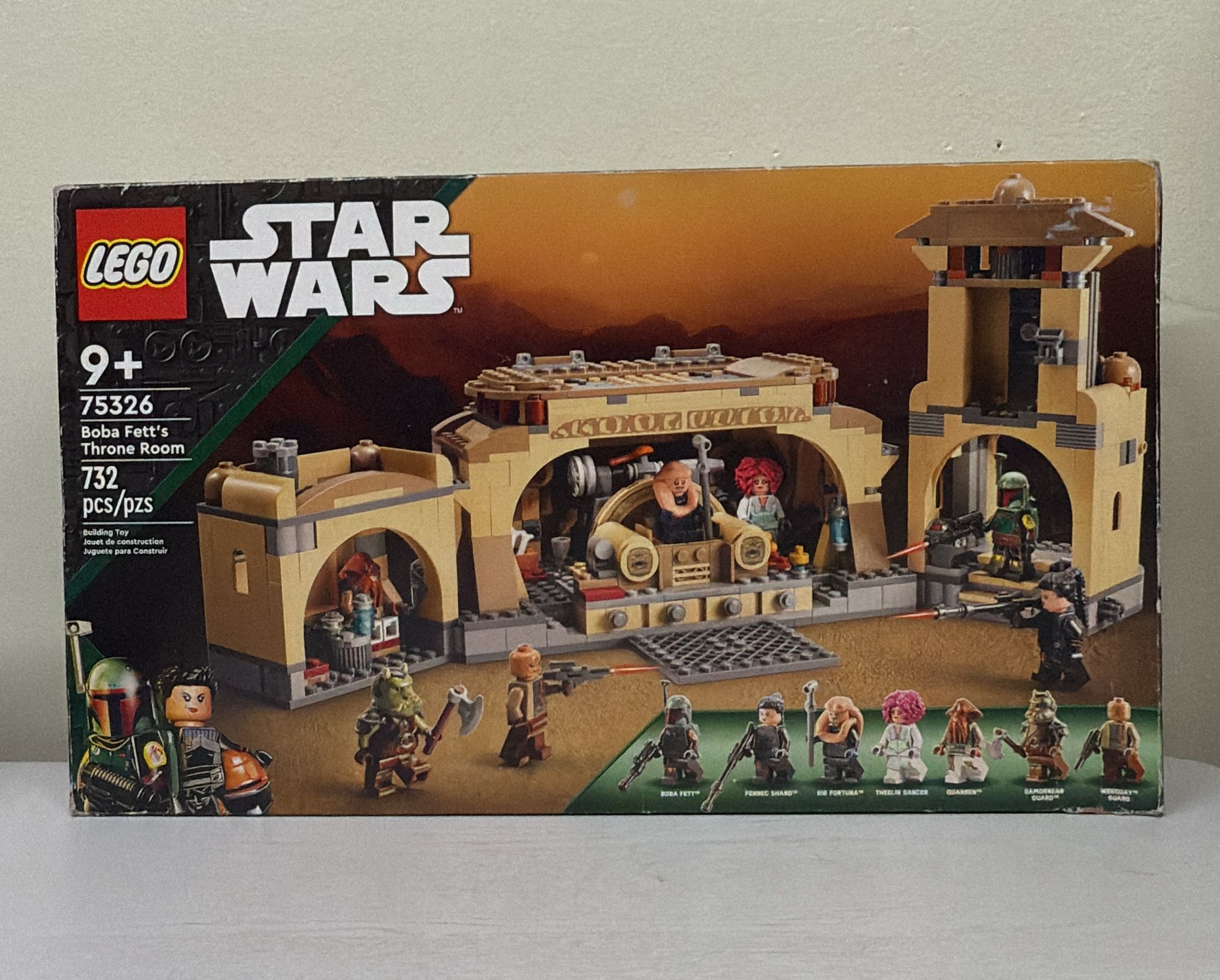 LEGO Star Wars Boba Fett’s Throne Room Building Kit (75326)