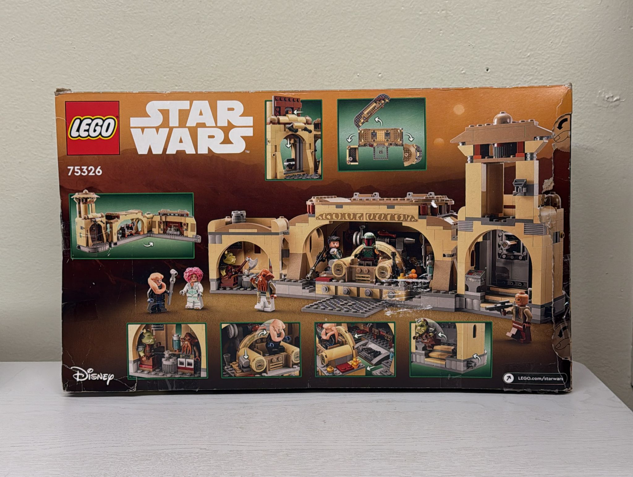 LEGO Star Wars Boba Fett’s Throne Room Building Kit (75326)