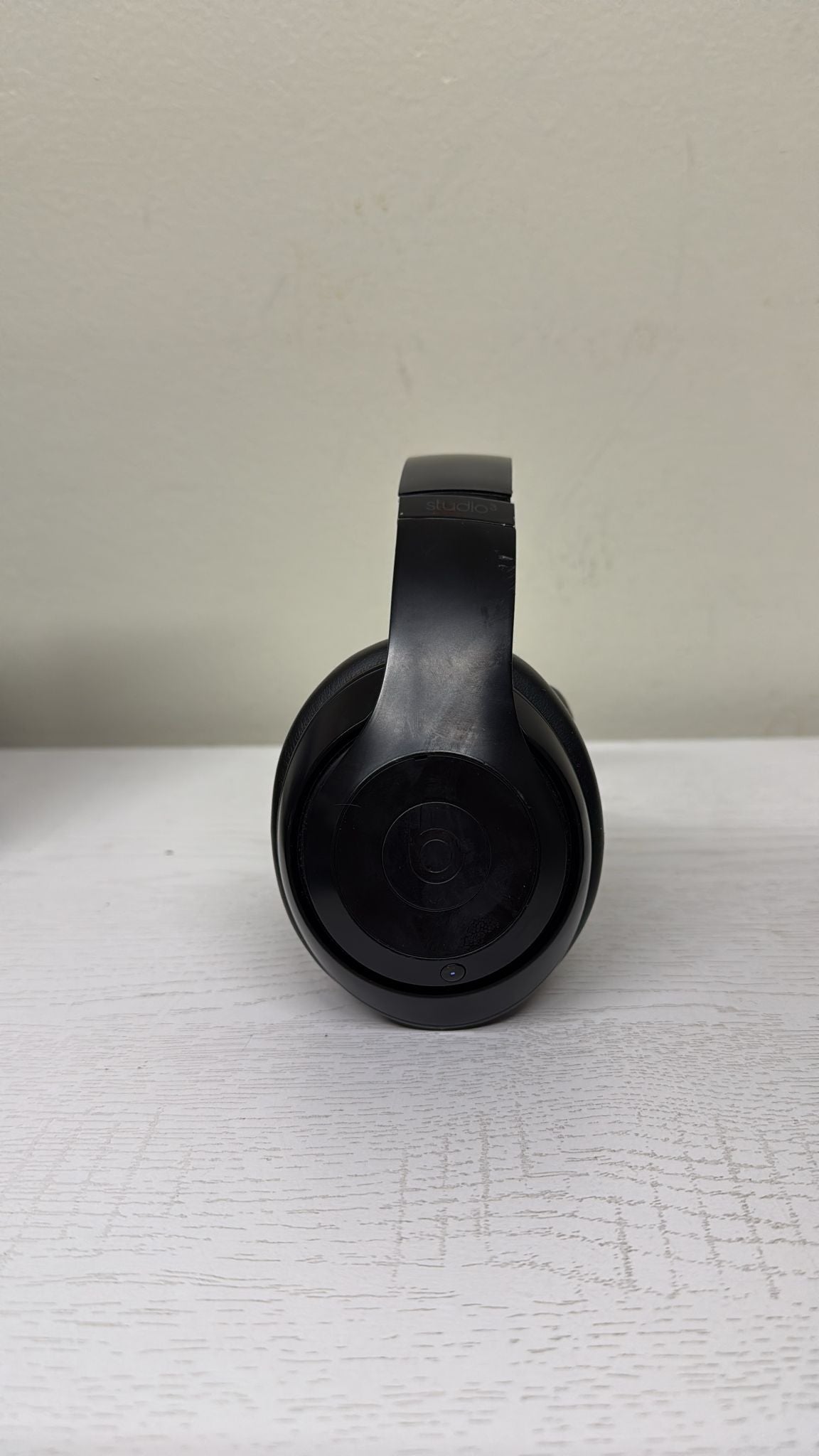 Beats Studio Pro – Wireless Bluetooth Noise Cancelling Headphones