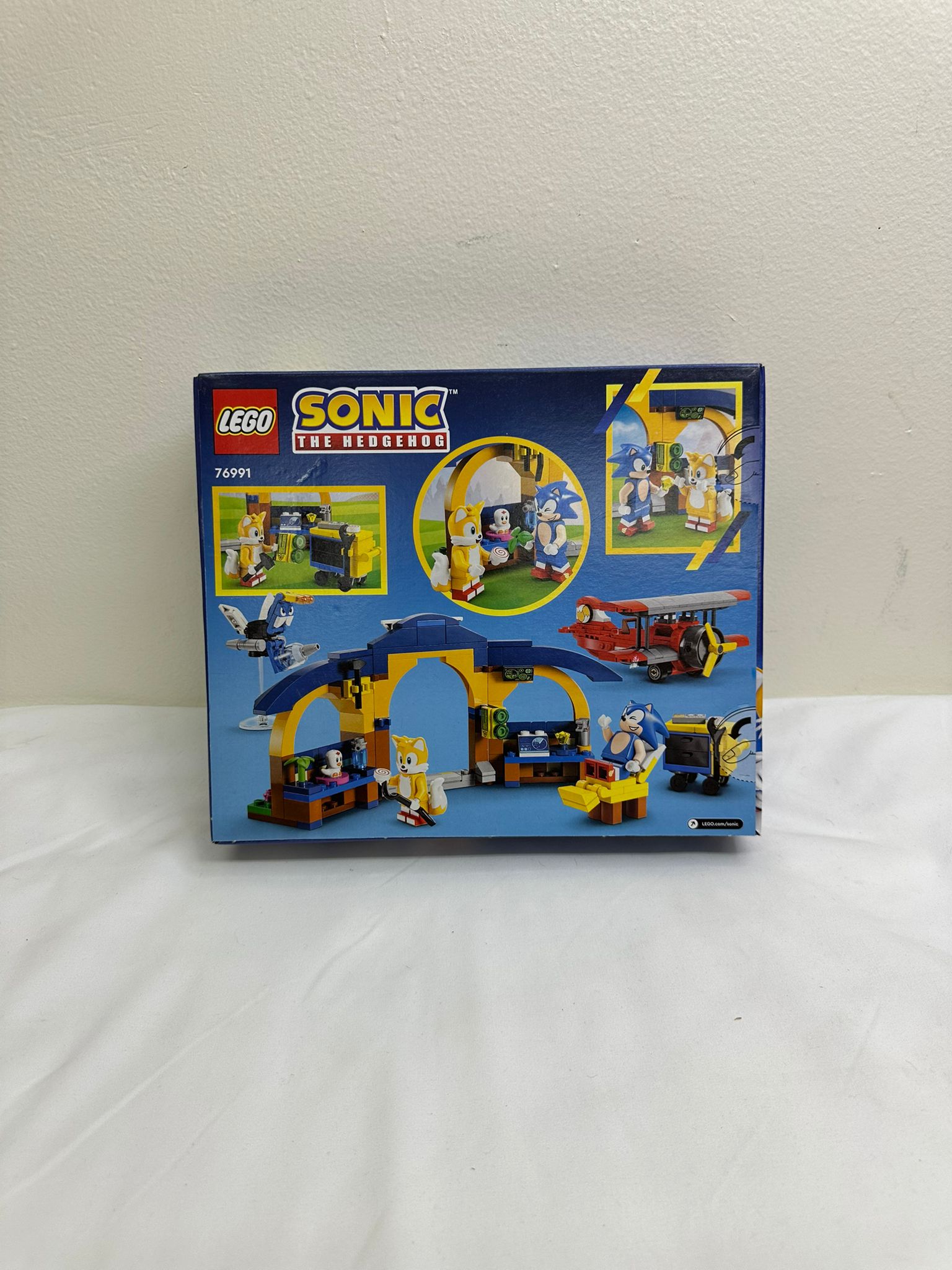 LEGO Sonic the Hedgehog Tails' Workshop and Tornado Plane (76991)