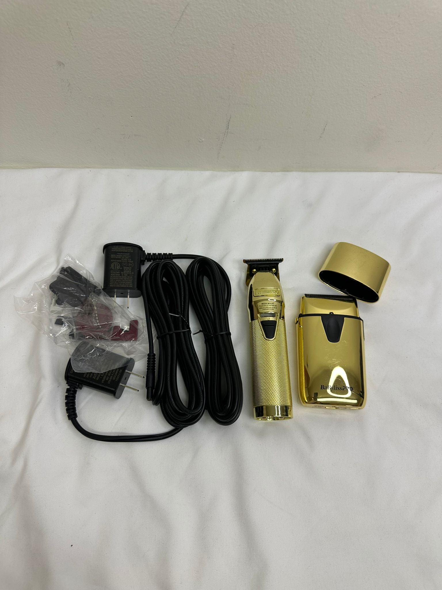 BaBylissPRO GOLDFX+ All-Metal Lithium Outlining Trimmer