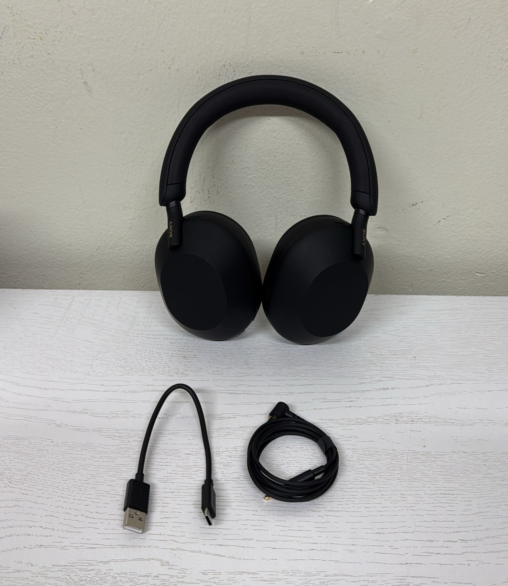 Sony WH-1000XM5 – Premium Wireless Noise Canceling Headphones