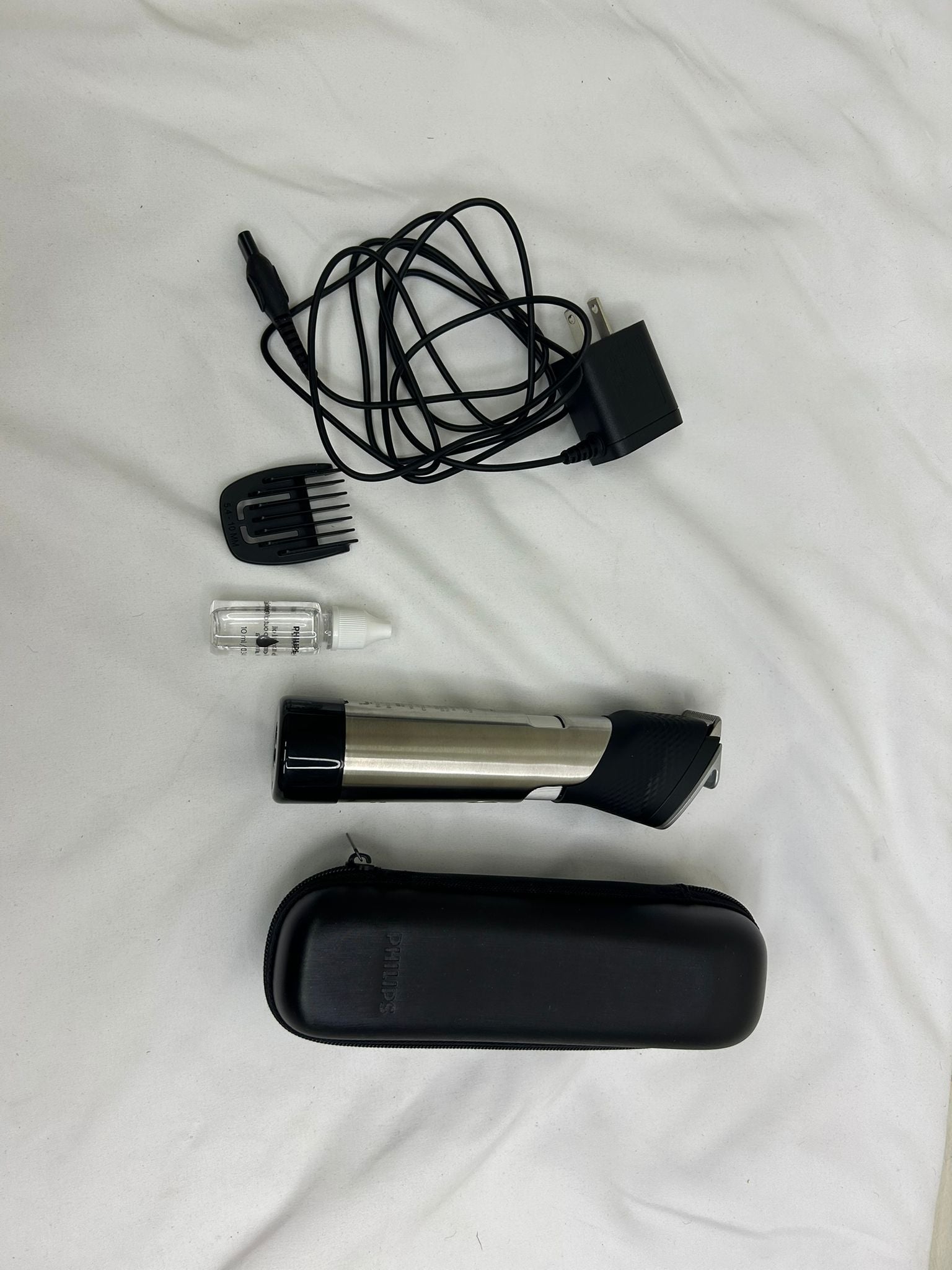 Philips Norelco Series 9000 – Ultimate Precision Beard and Hair Trimmer