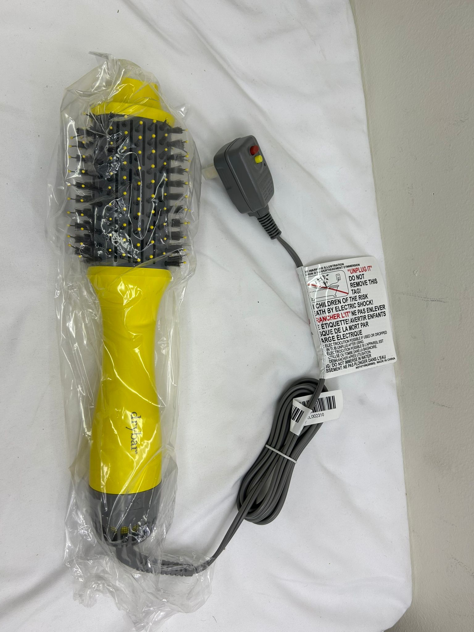 Drybar The Double Shot Oval Blow Dryer Brush