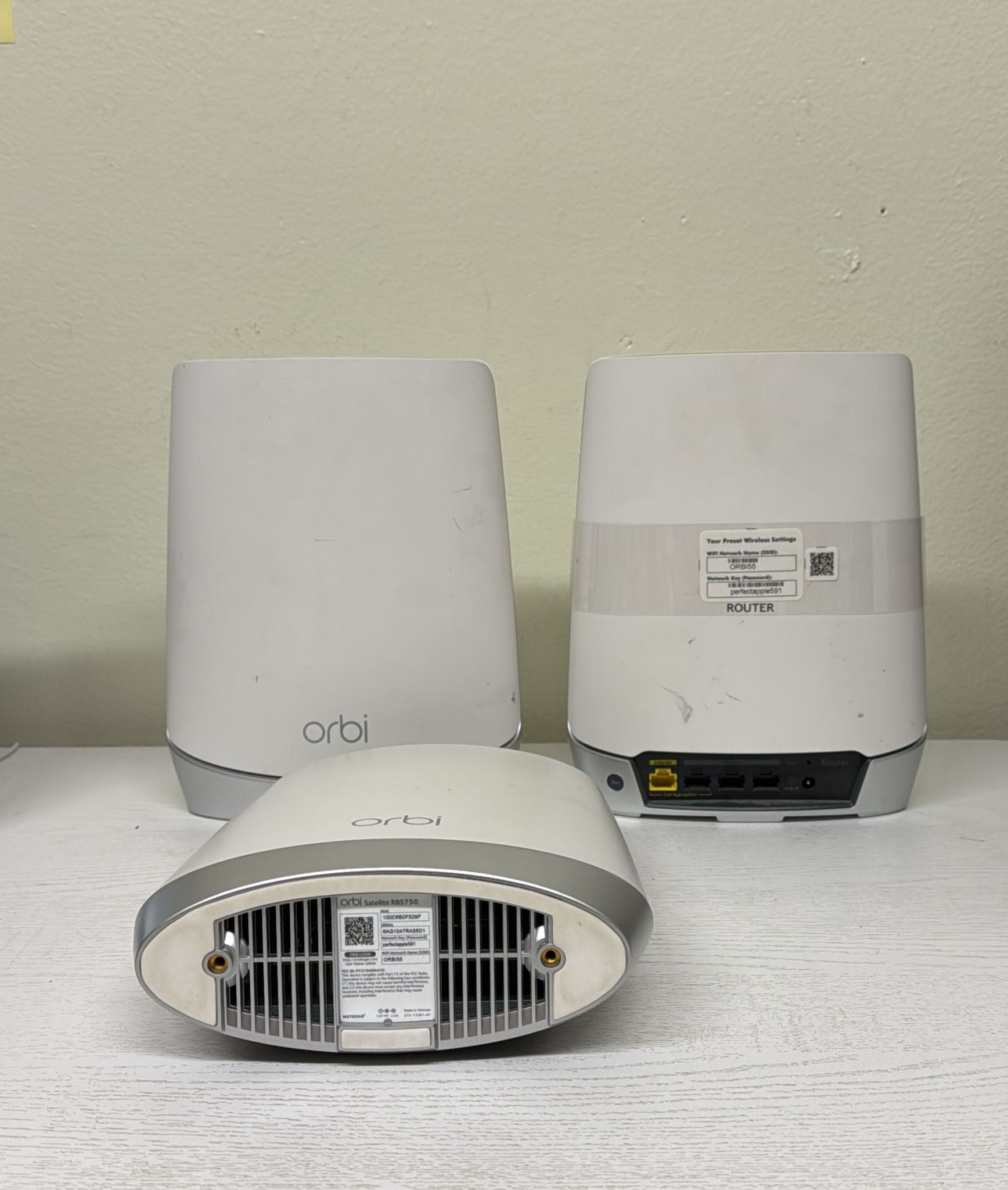 NETGEAR Orbi RBS750 Add-On Satellite (3-Pack)