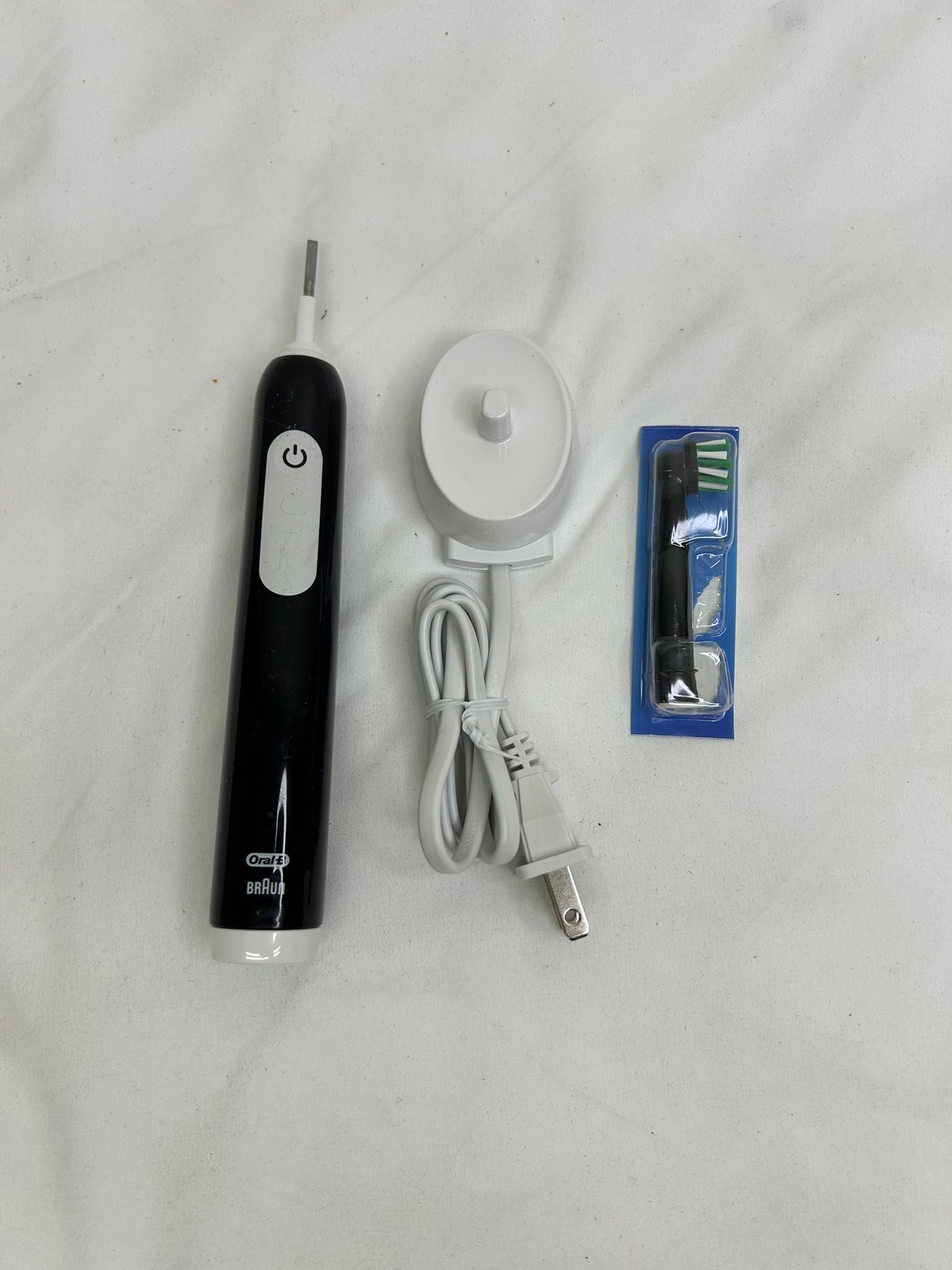 Oral-B Pro 1000 Rechargeable Electric Toothbrush