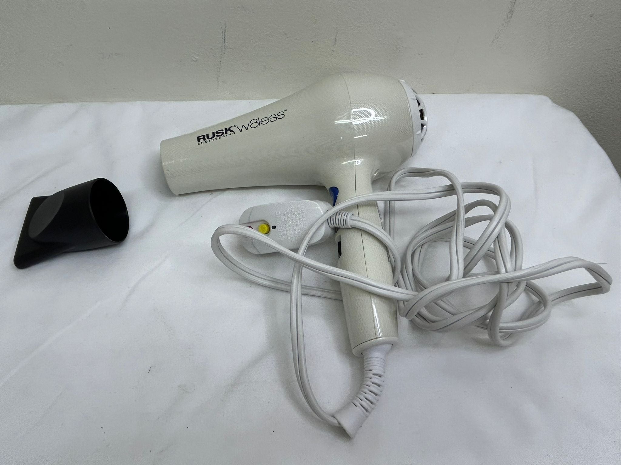 RUSK Engineering W8less Professional 2000 Watt Dryer