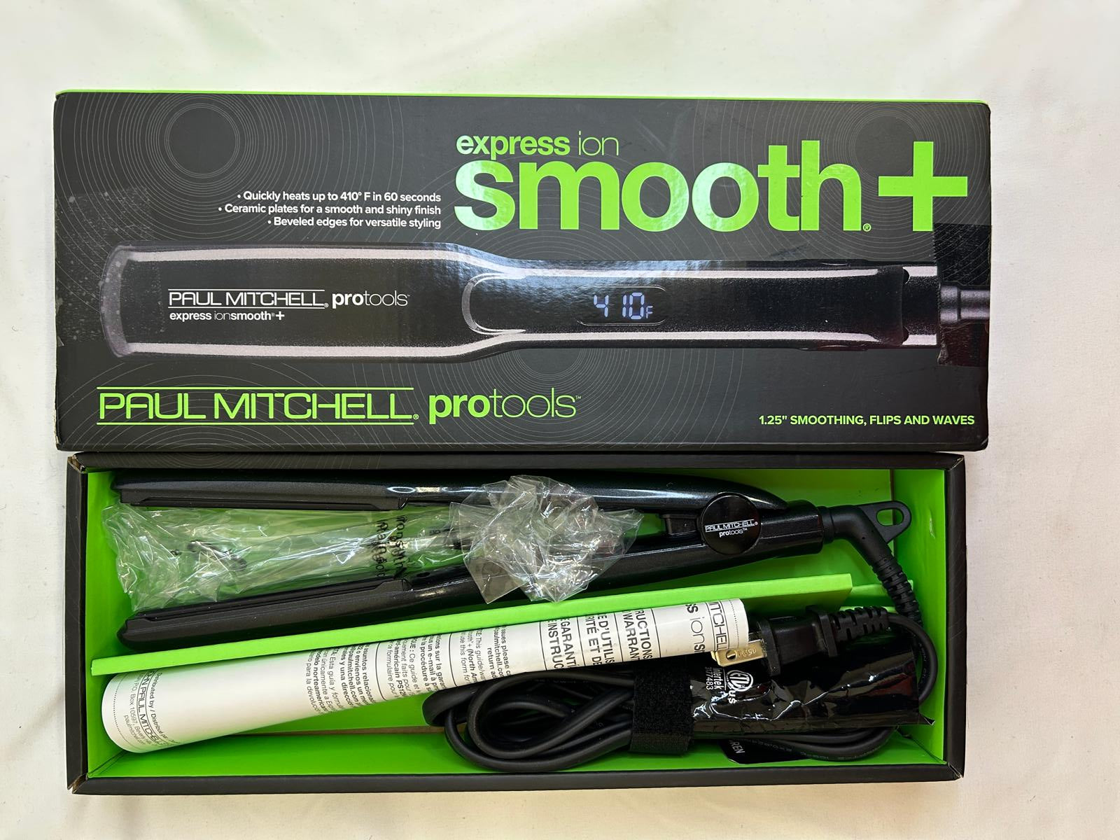 Paul Mitchell Pro Tools Express Ion Smooth+ Ceramic Flat Iron