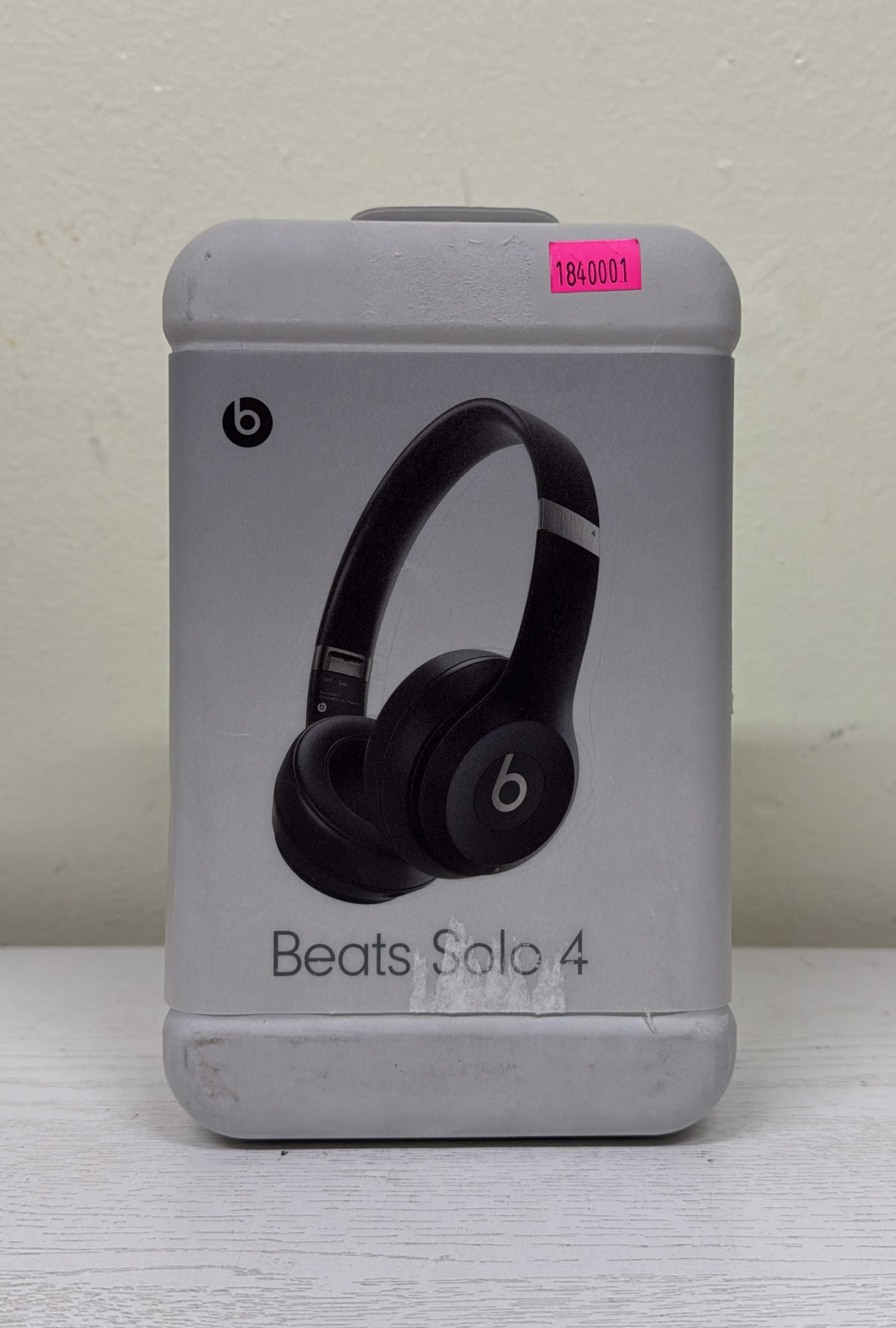 Beats Solo 4 - Wireless Bluetooth On-Ear Headphones - Black