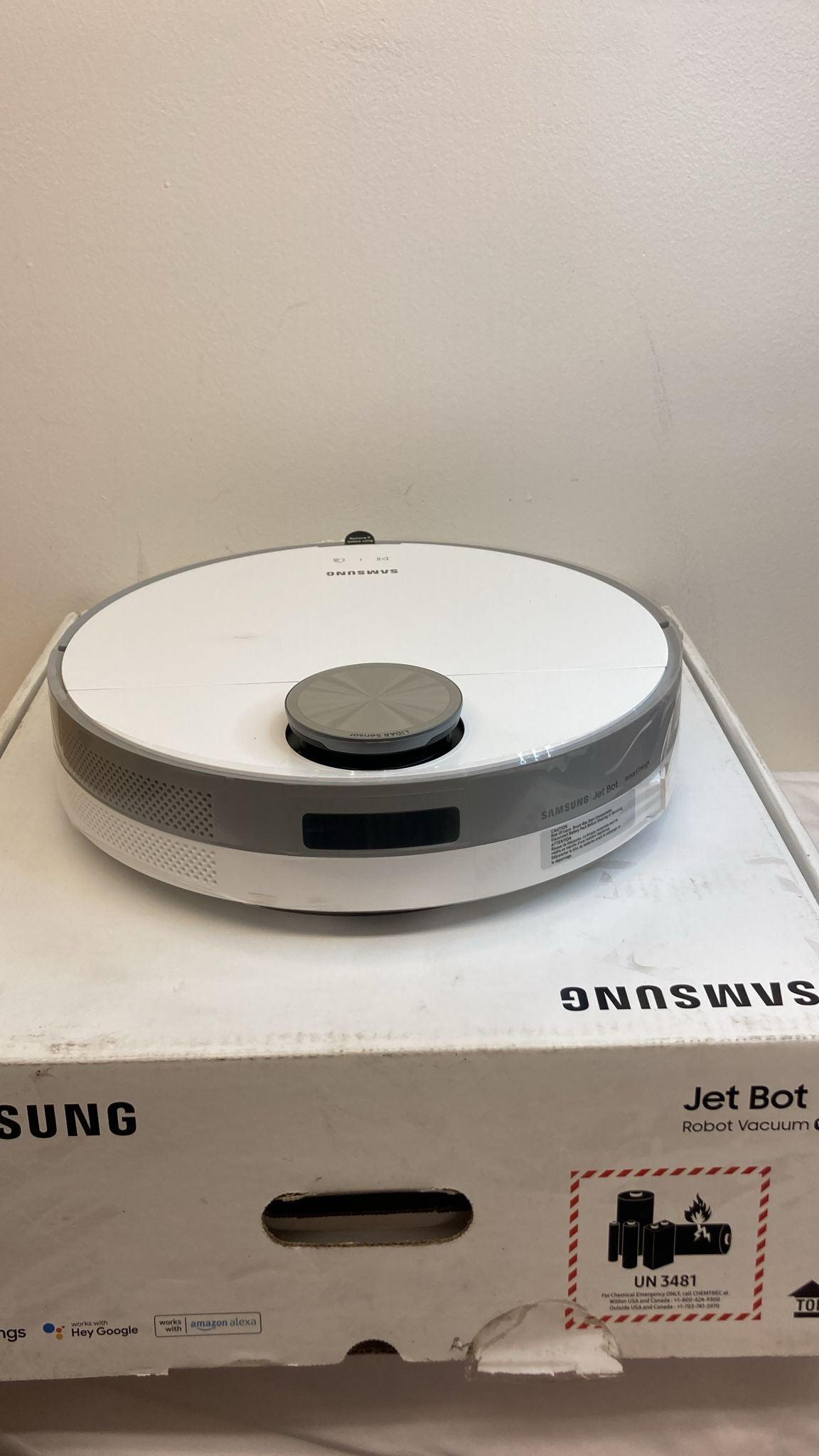 Samsung Jet Bot Robot Cordless Vacuum Cleaner (Open Box)