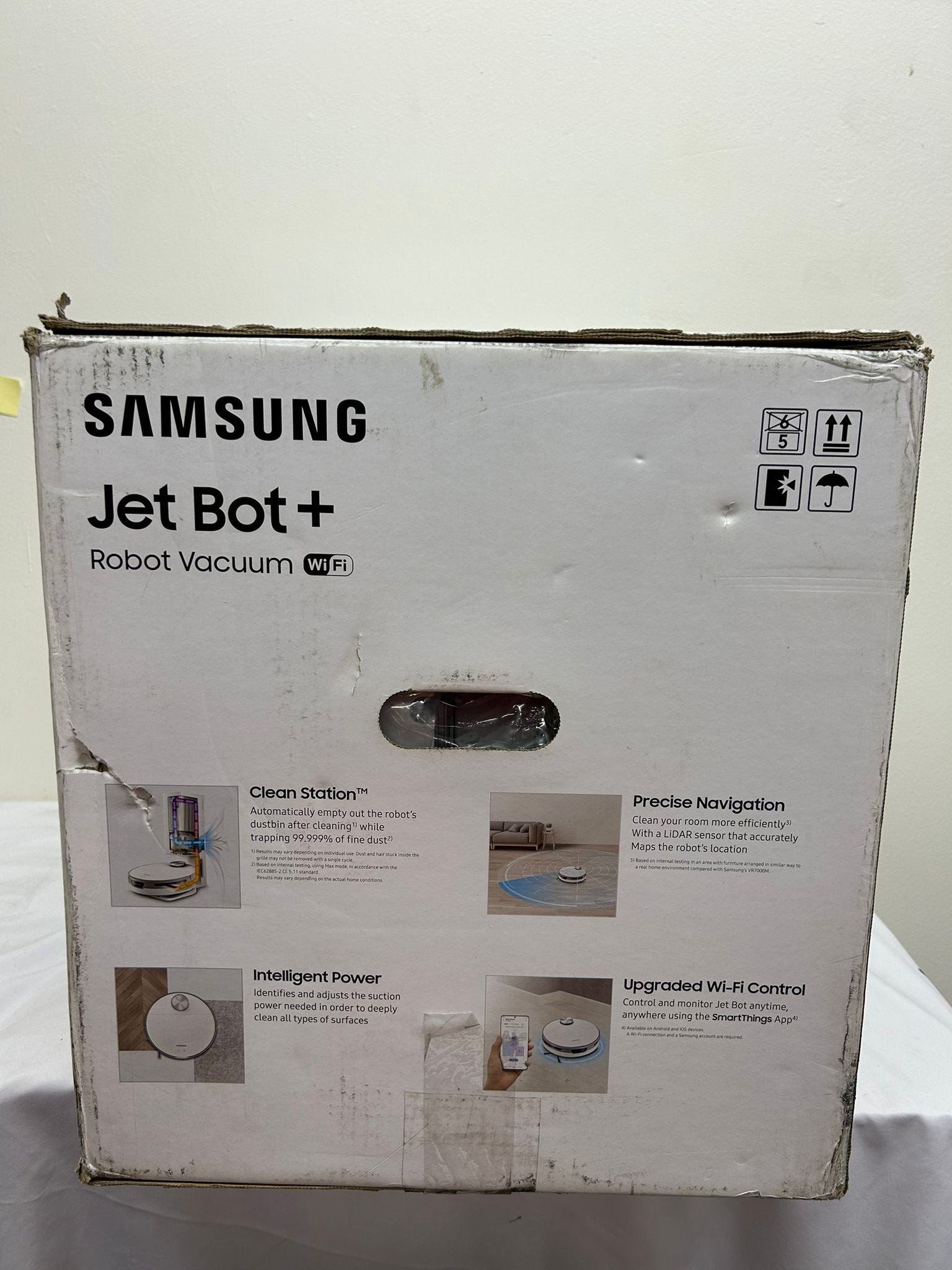 SAMSUNG Jet Bot+ Robot Vacuum Cleaner w/Clean Station (Brand New)