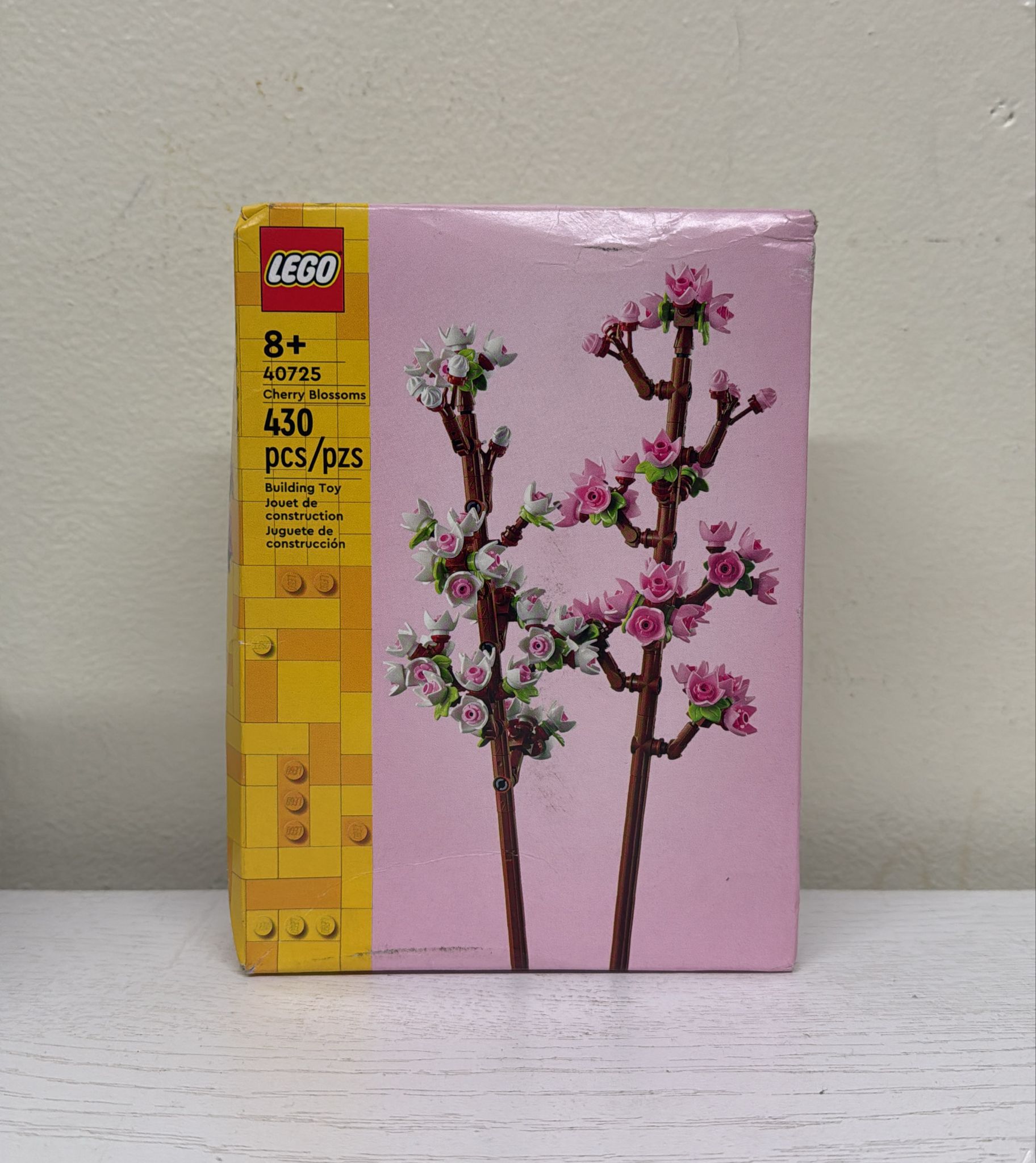 LEGO Flowers Celebration Gift – White and Pink Cherry Blossom (40725)