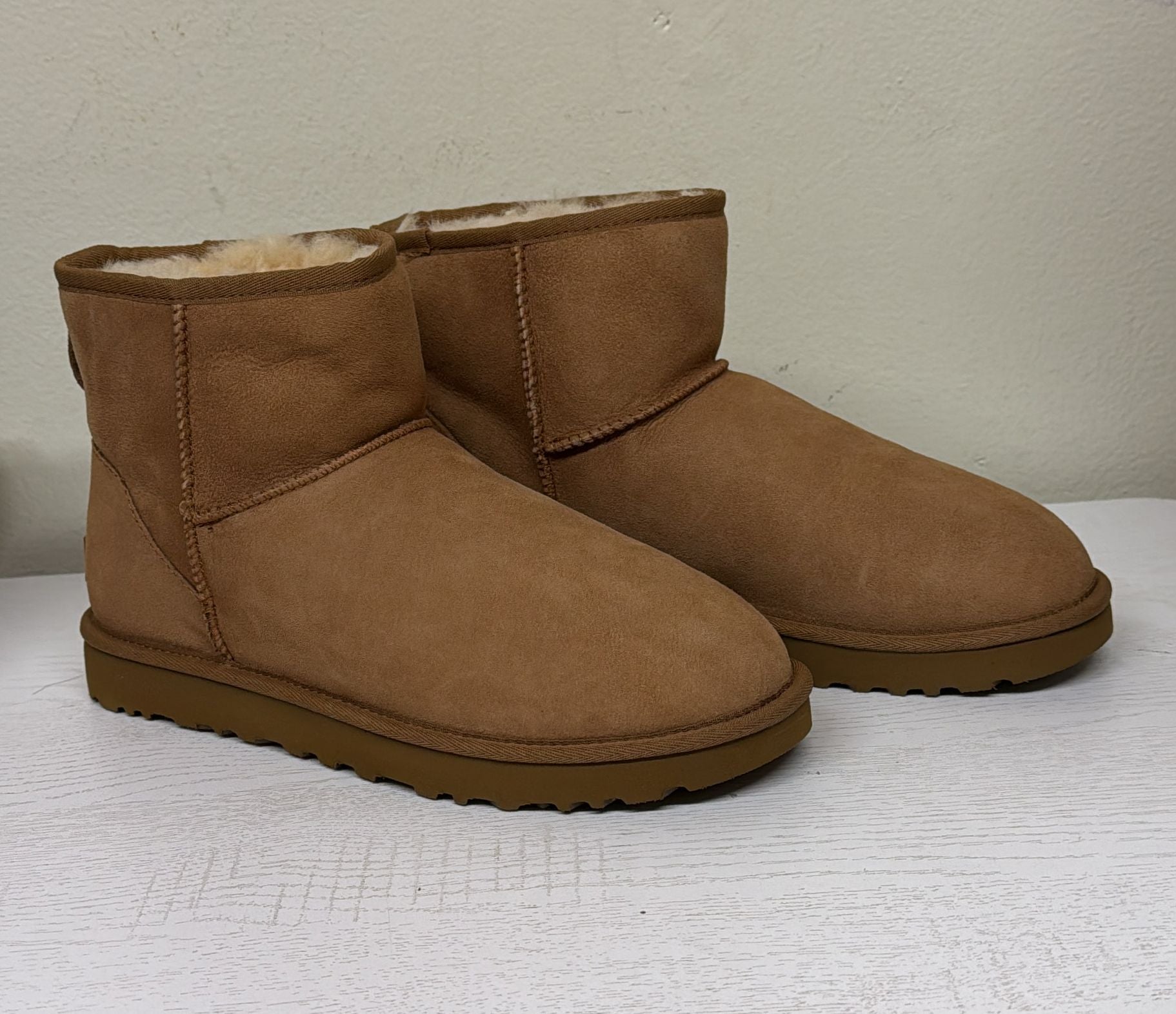 UGG Classic Mini II - Chestnut Brown