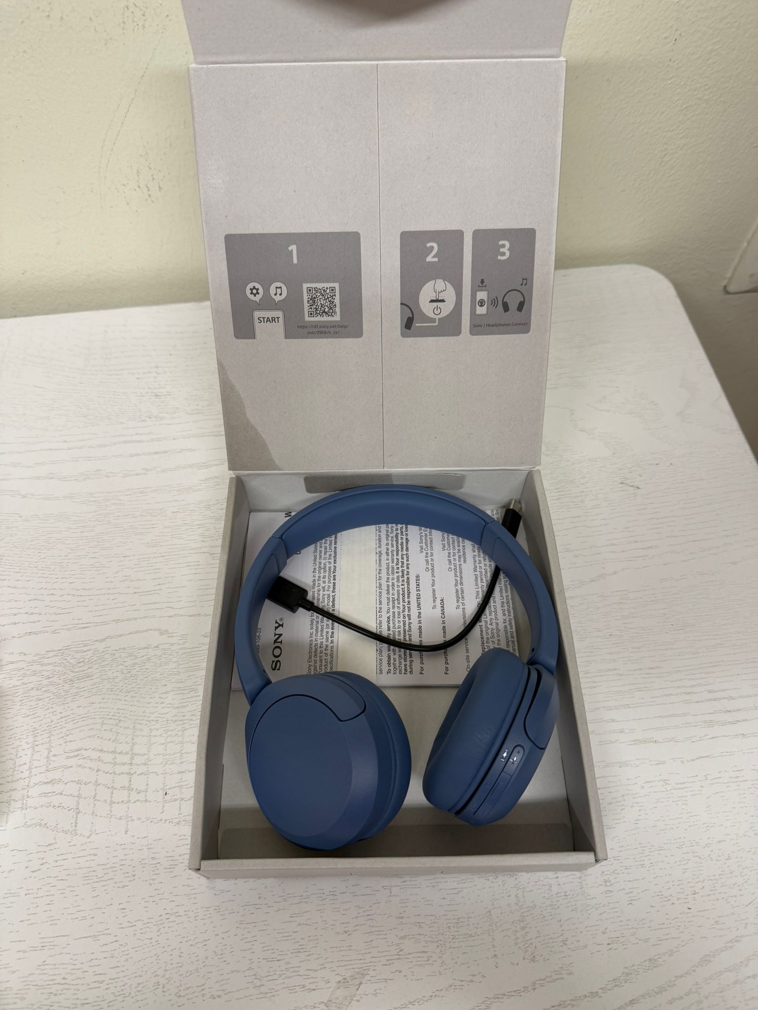 Sony WH-CH520 Wireless Bluetooth On-Ear Headphones with Microphone – Blue (Brand New)