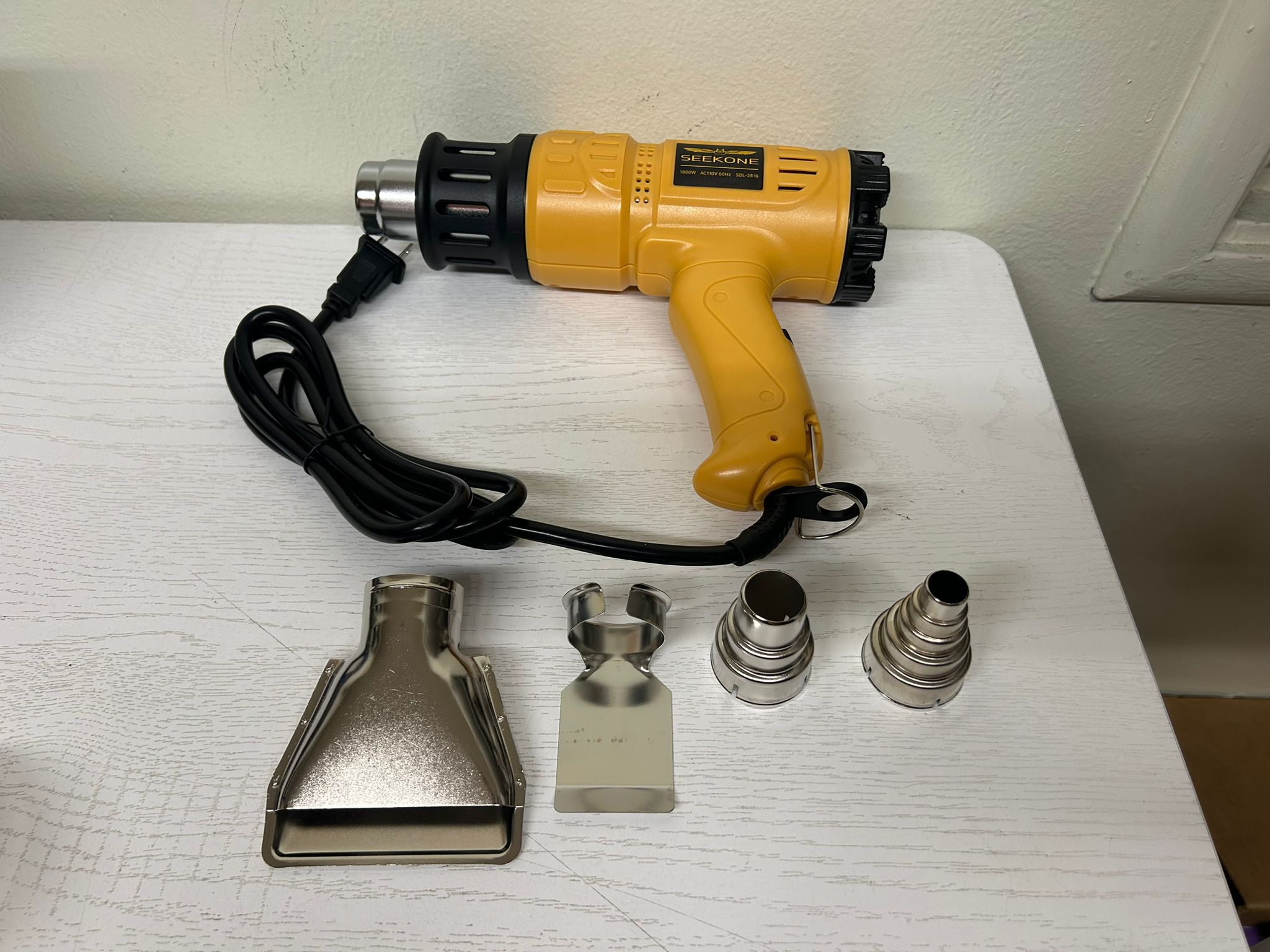 SEEKONE 1800W Heat Gun (Brand New)