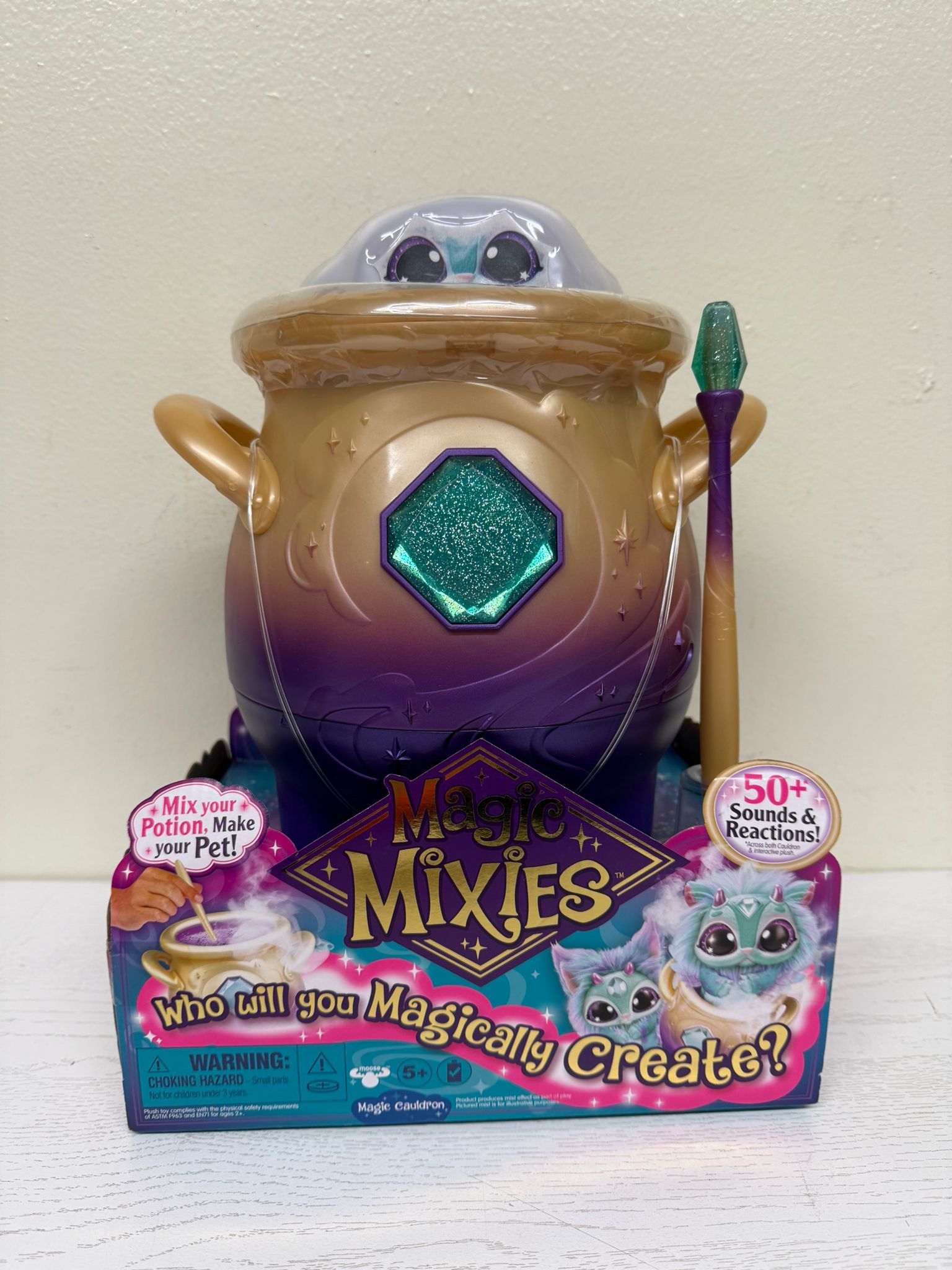 Magic Mixies Magical Misting Cauldron with Interactive 8-inch Pink Plush Toy - 50+ Sounds and Reactions, Multicolor (Brand New)