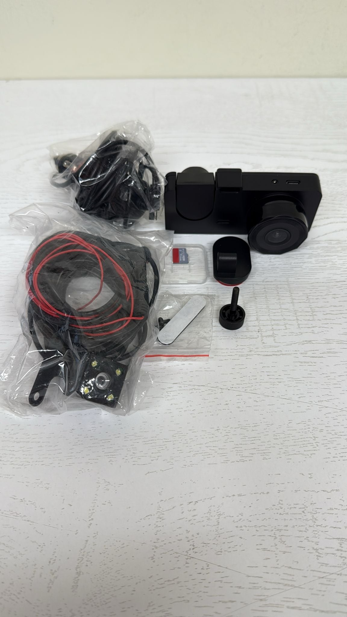 3 Channel 4K Dash Cam (Brand New)