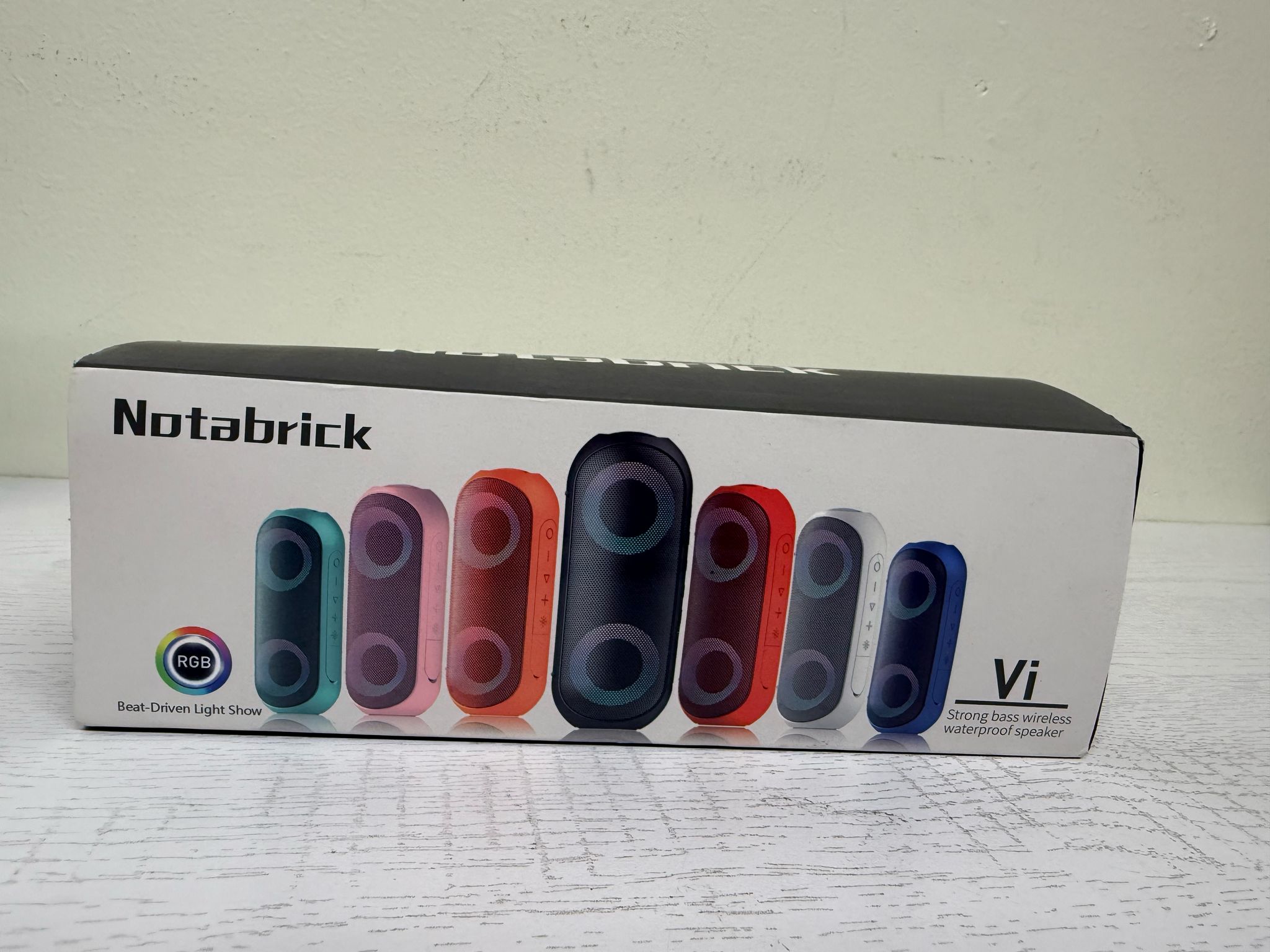 Bluetooth Speakers with Light (Brand New)