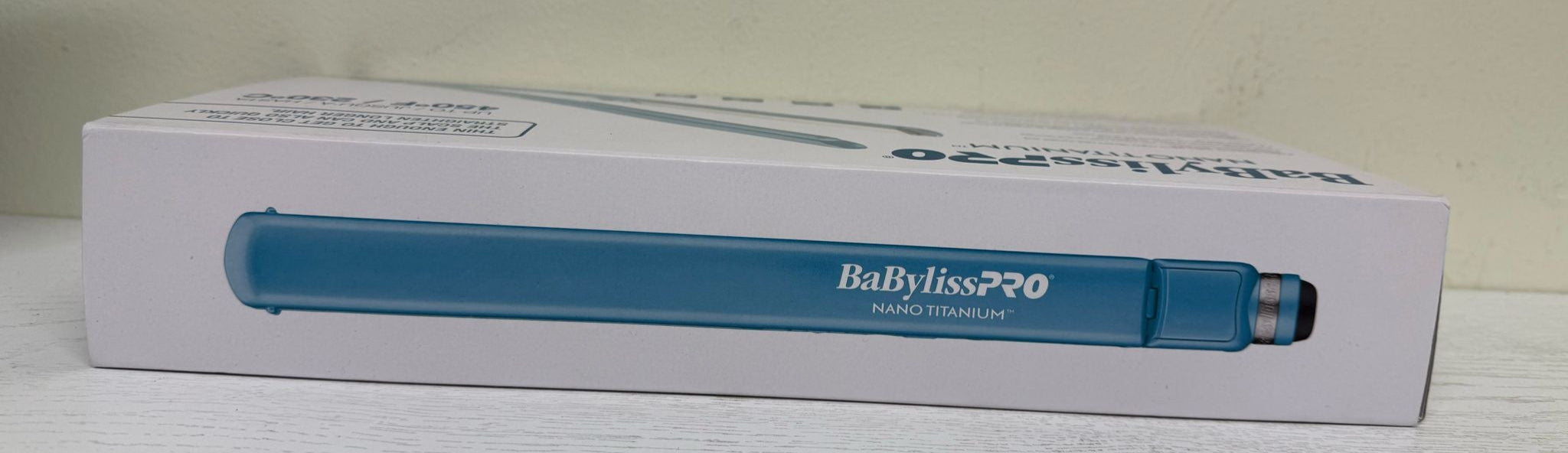 BaBylissPRO Nano Titanium Flat Iron Hair Straightener (Brand New)