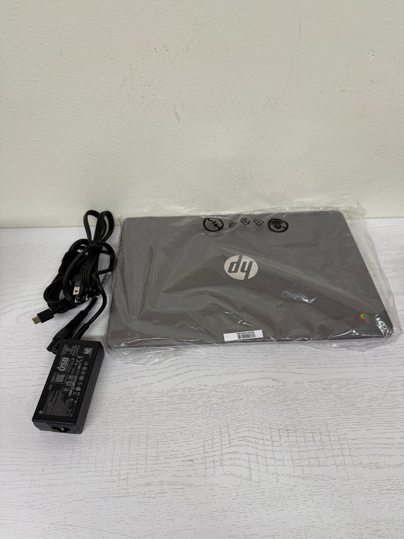 HP 14" Full HD Chromebook (Brand New)