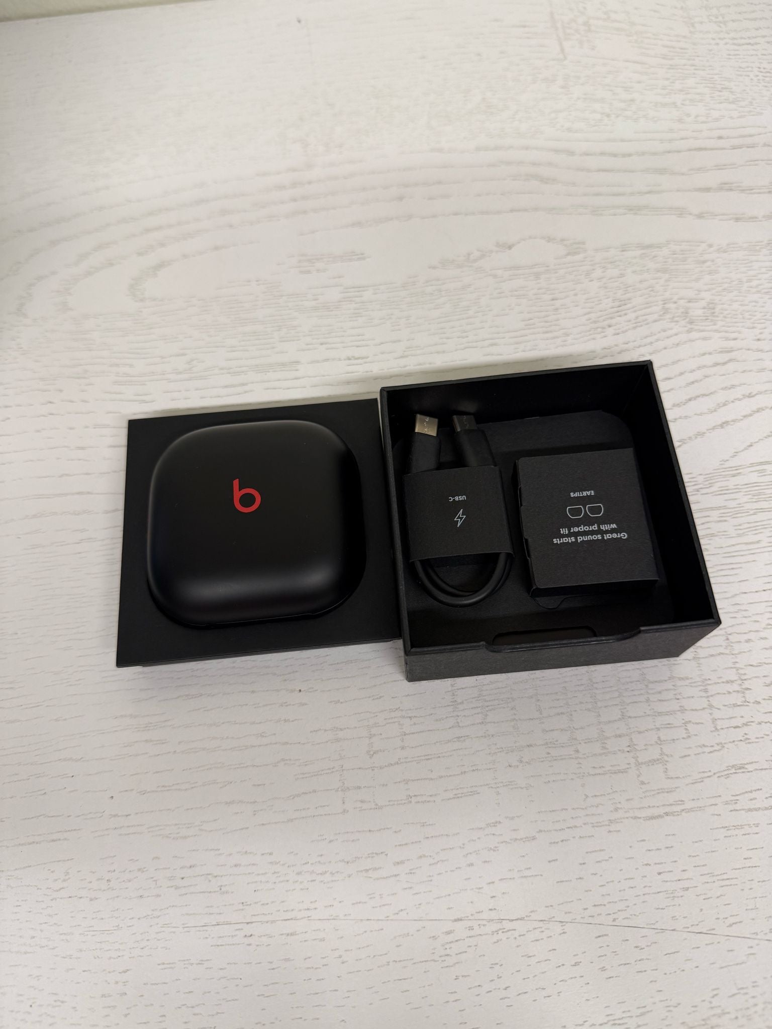 Beats Fit Pro (Lightly Used)