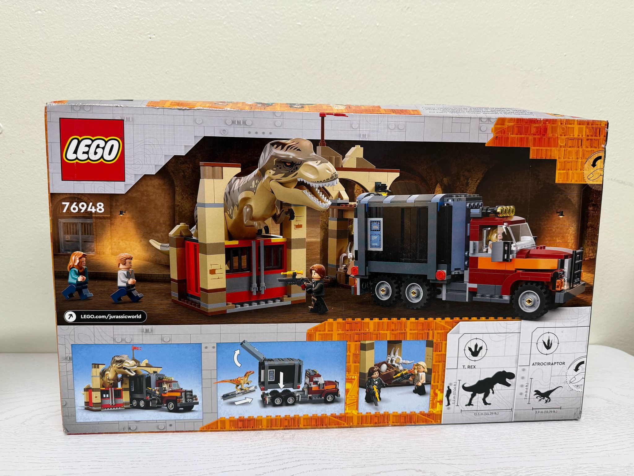 LEGO 76948 Jurassic World T. Rex &amp; Atrociraptor (Brand New)