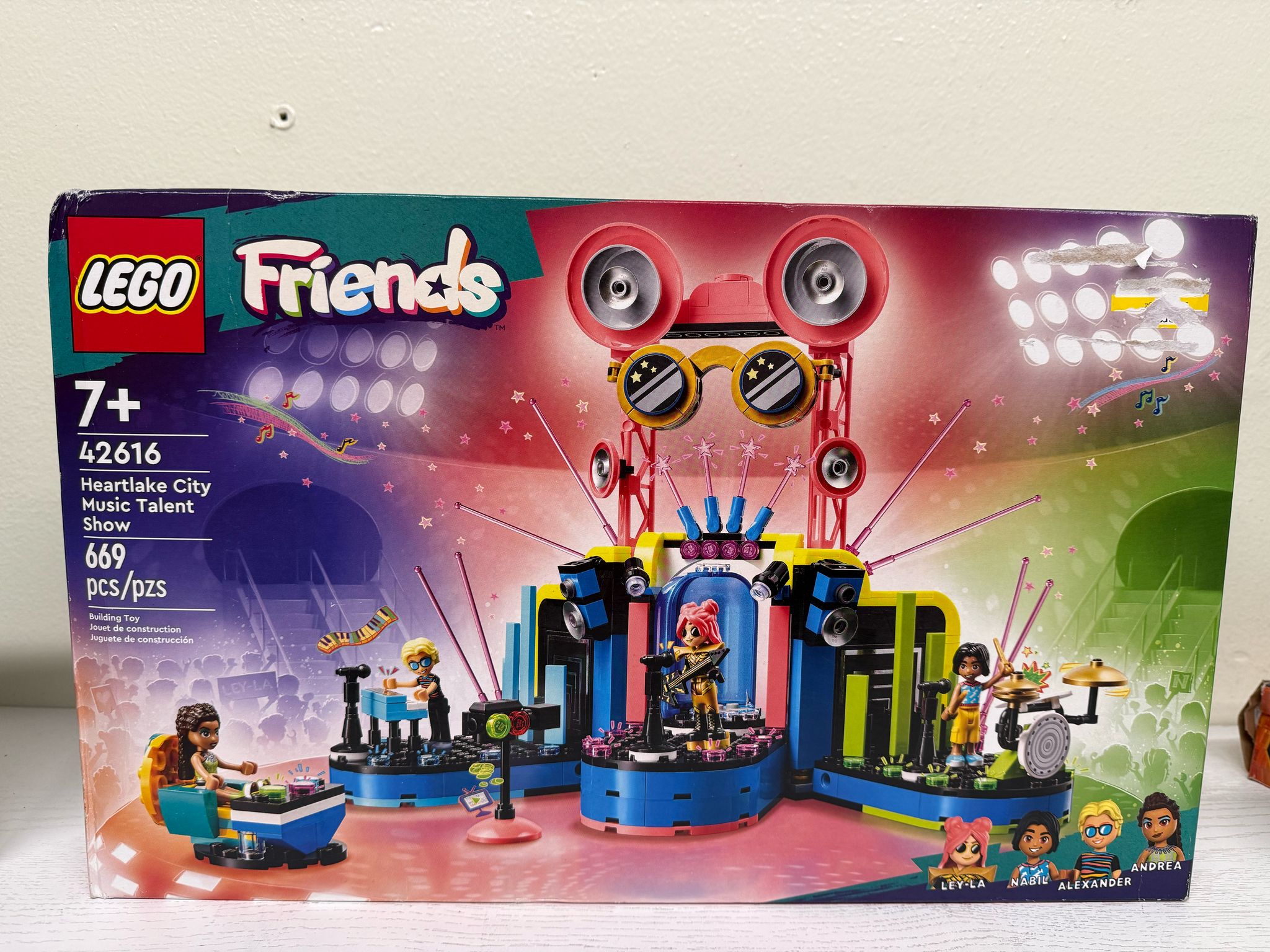 LEGO Friends Heartlake City Music Talent Show (42616) (Brand New)