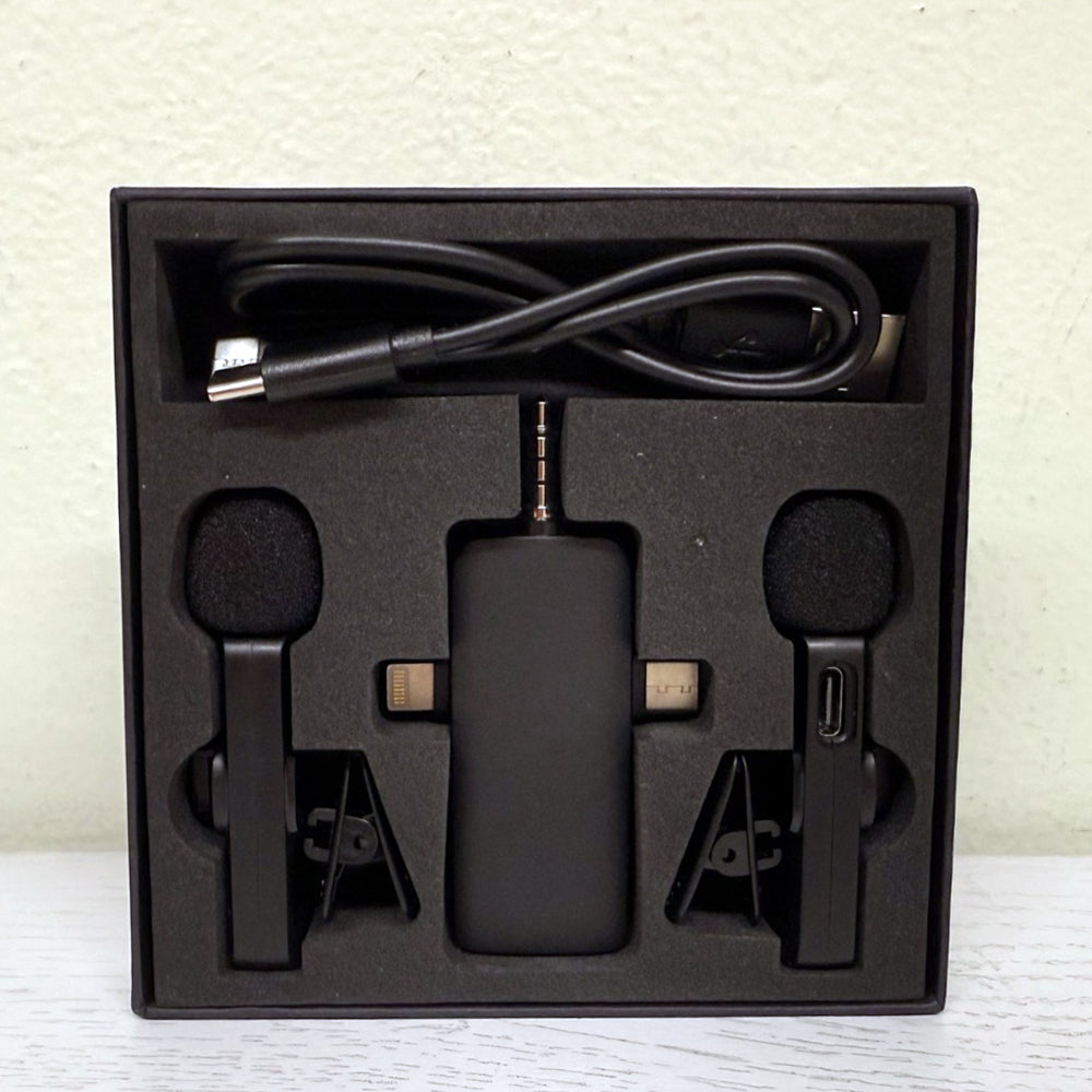 Wireless Lavalier Microphone - Plug & Play Clip-On Mic for iPhone & iPad (Brand New)