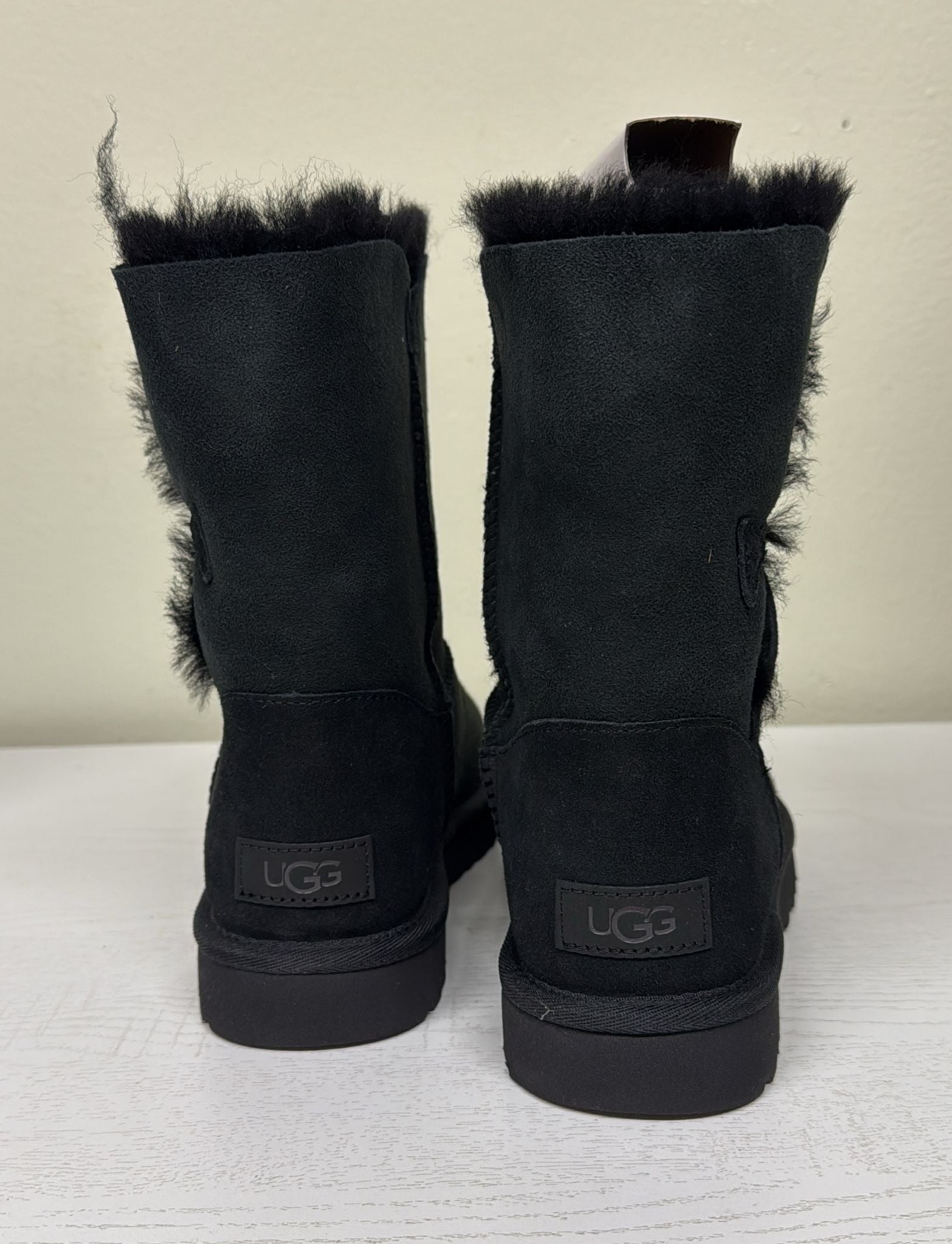 UGG Women's Bailey Button II Boot - Black (Brand New)